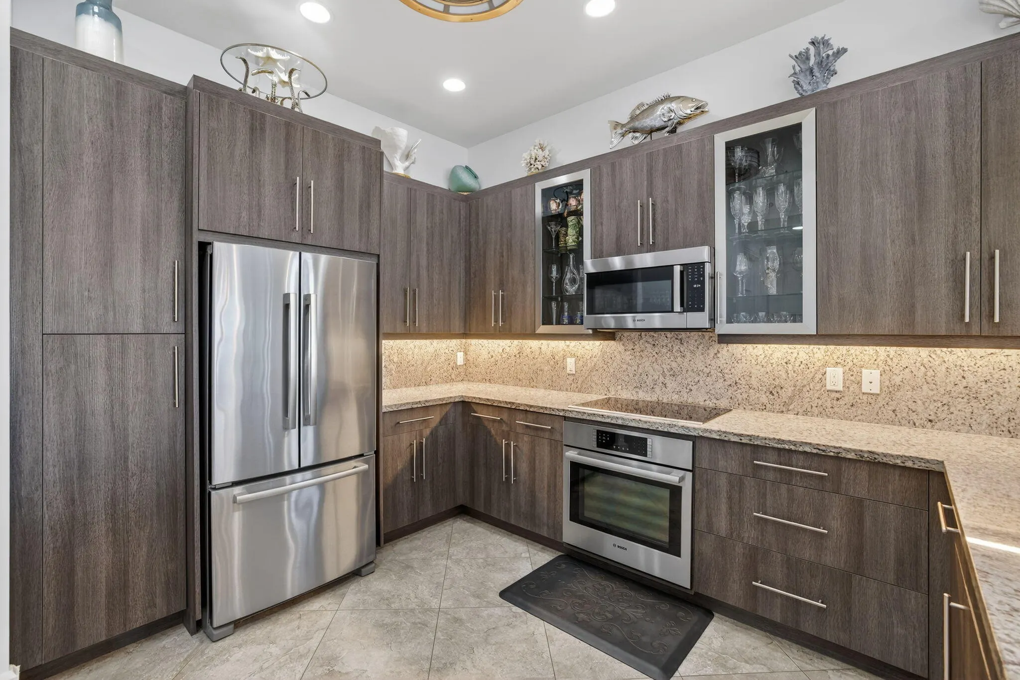 4510 El Mar Drive #405