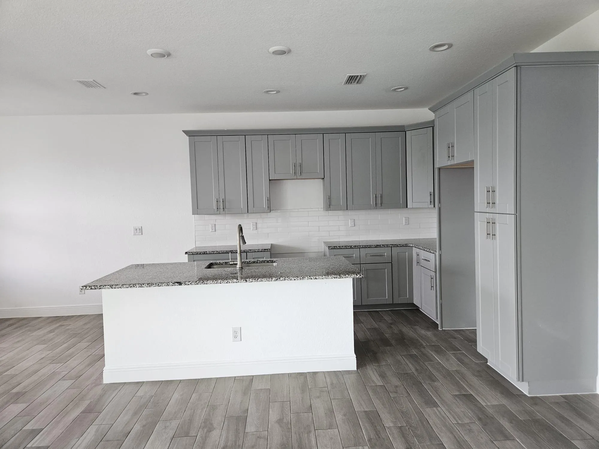 125 BETHLEHEM Place