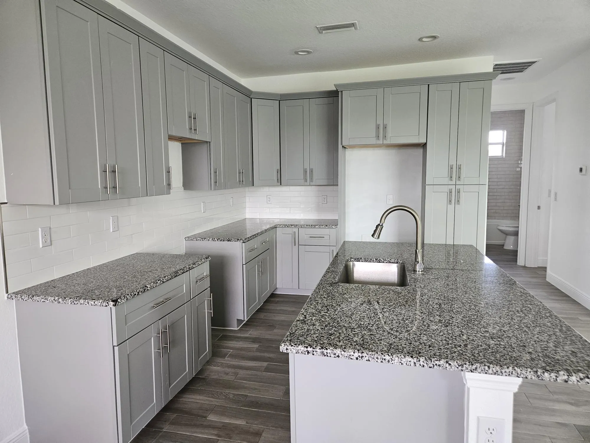 125 BETHLEHEM Place