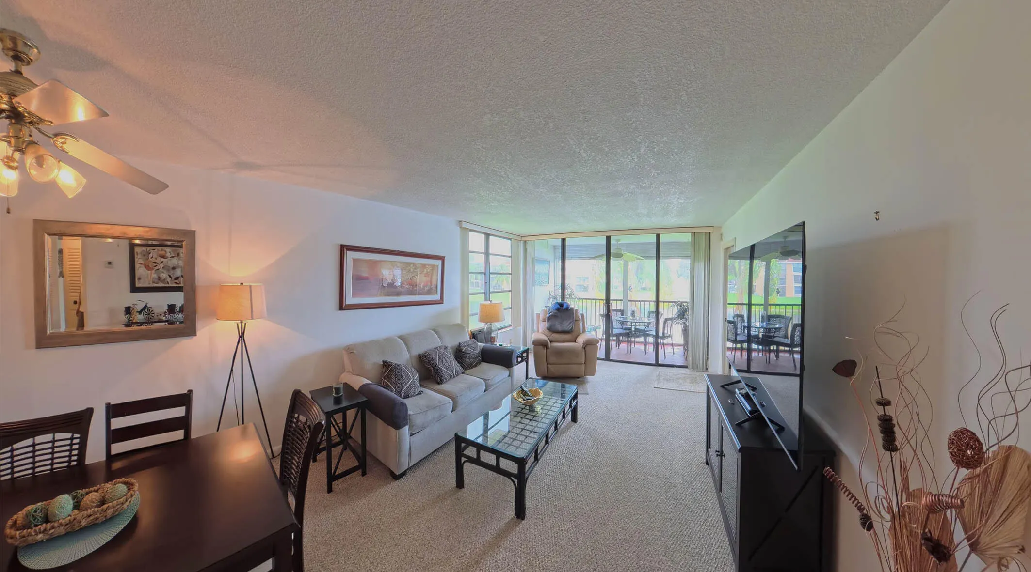6618 CORAL LAKE Drive #206