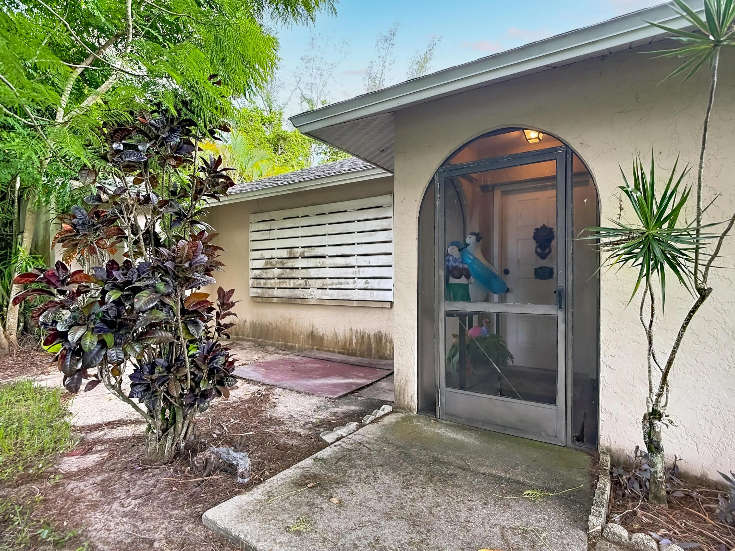 2854 46TH Street SW
