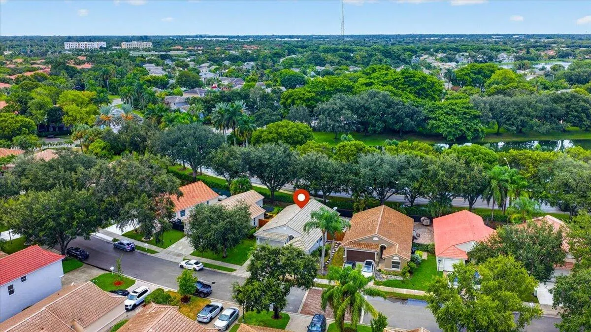 5435 NW 50th Court