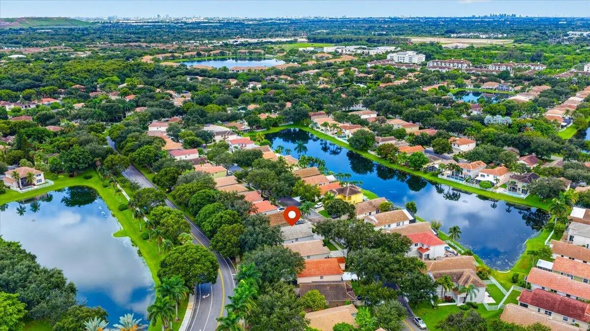 5435 NW 50th Court