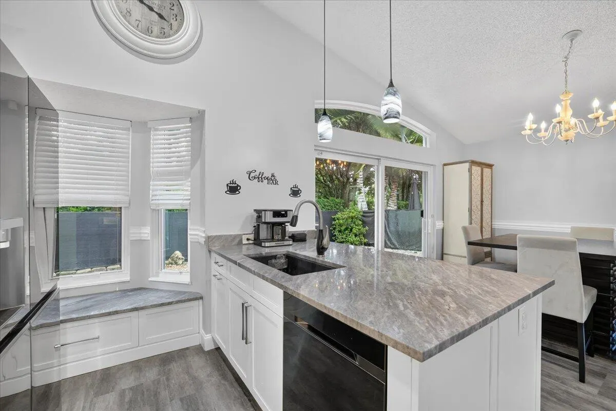 5435 NW 50th Court