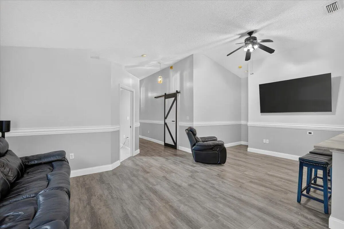 5435 NW 50th Court