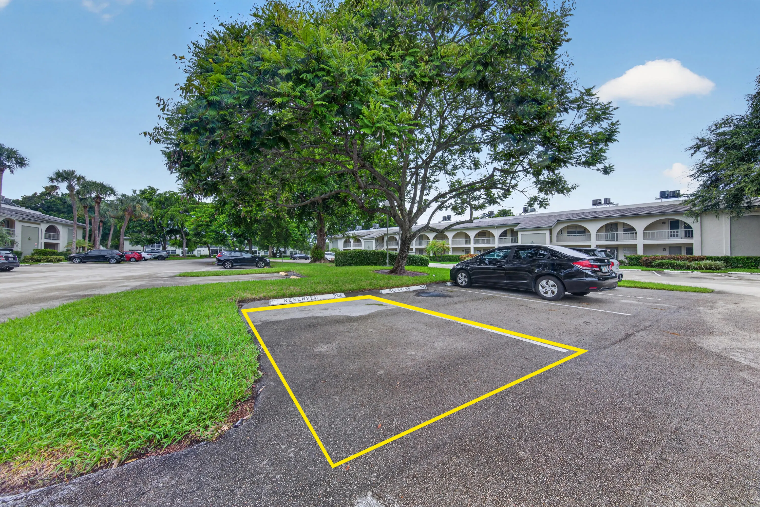 1205 Bahama Bend #F1