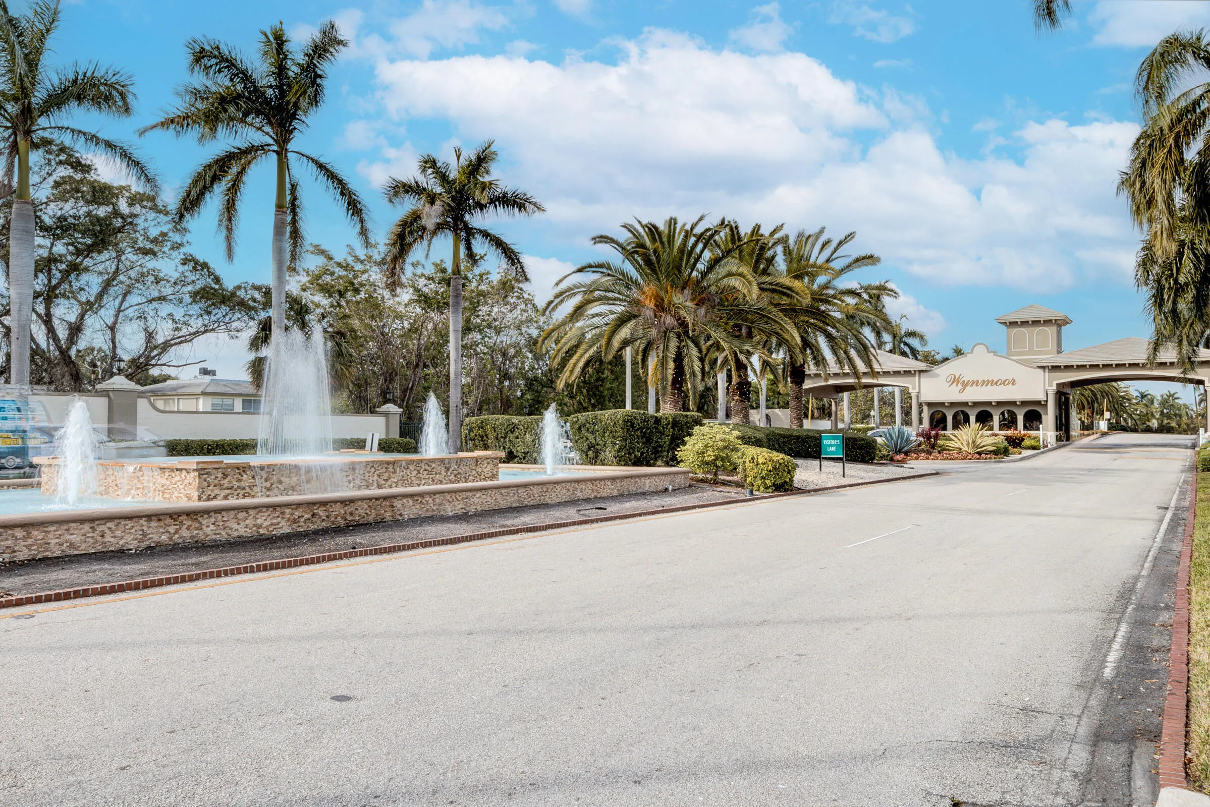 1205 Bahama Bend #F1