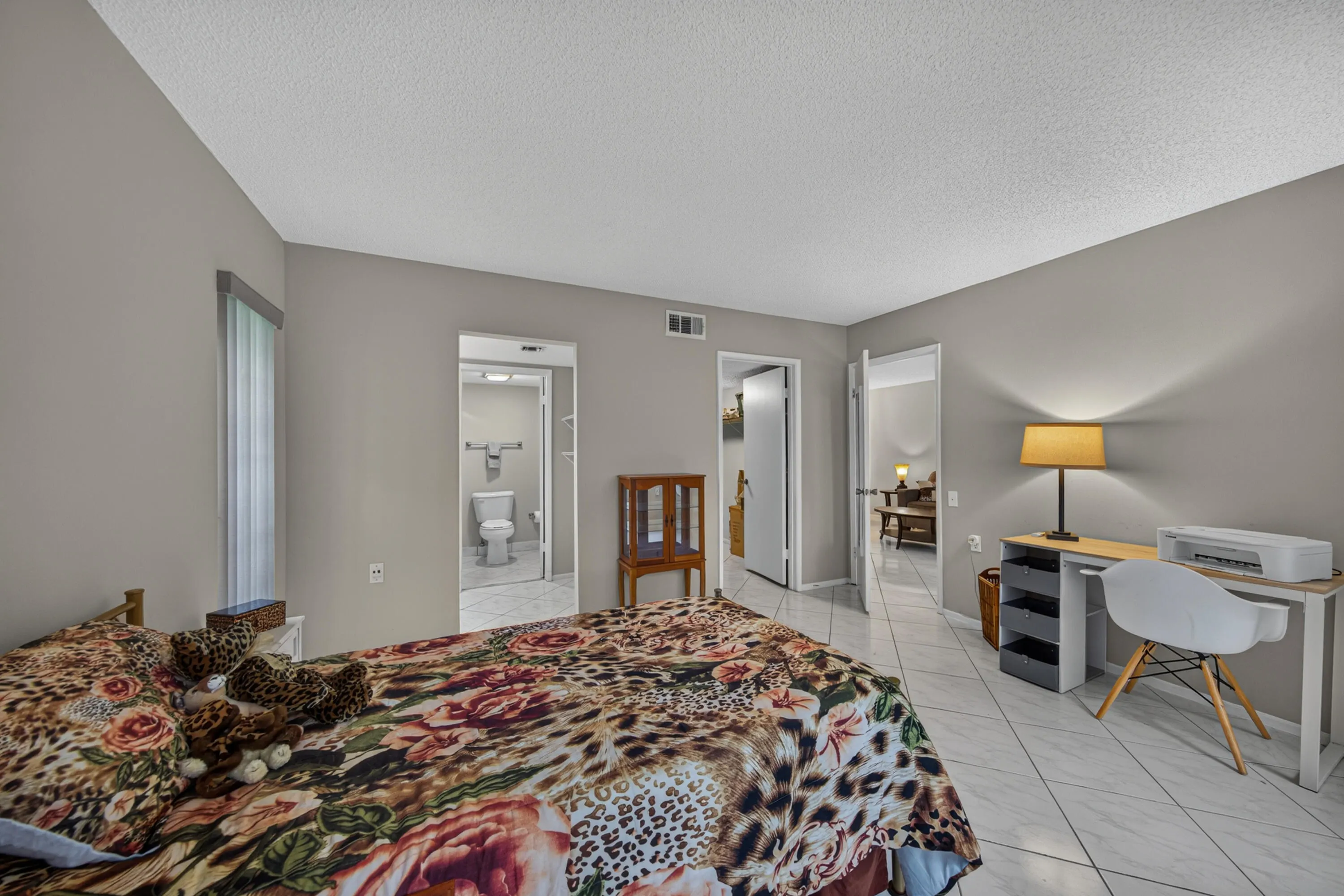 1205 Bahama Bend #F1