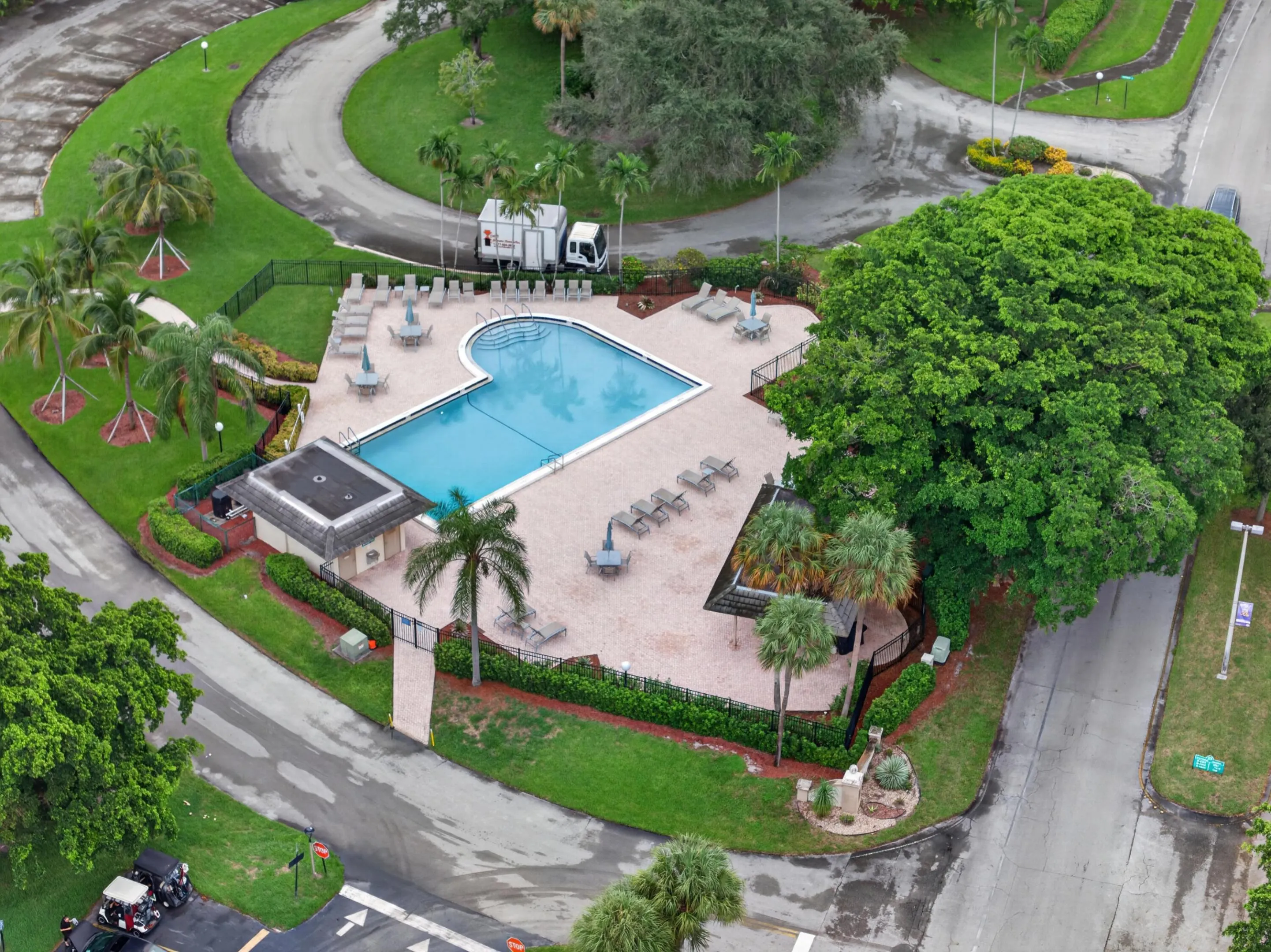 1205 Bahama Bend #F1