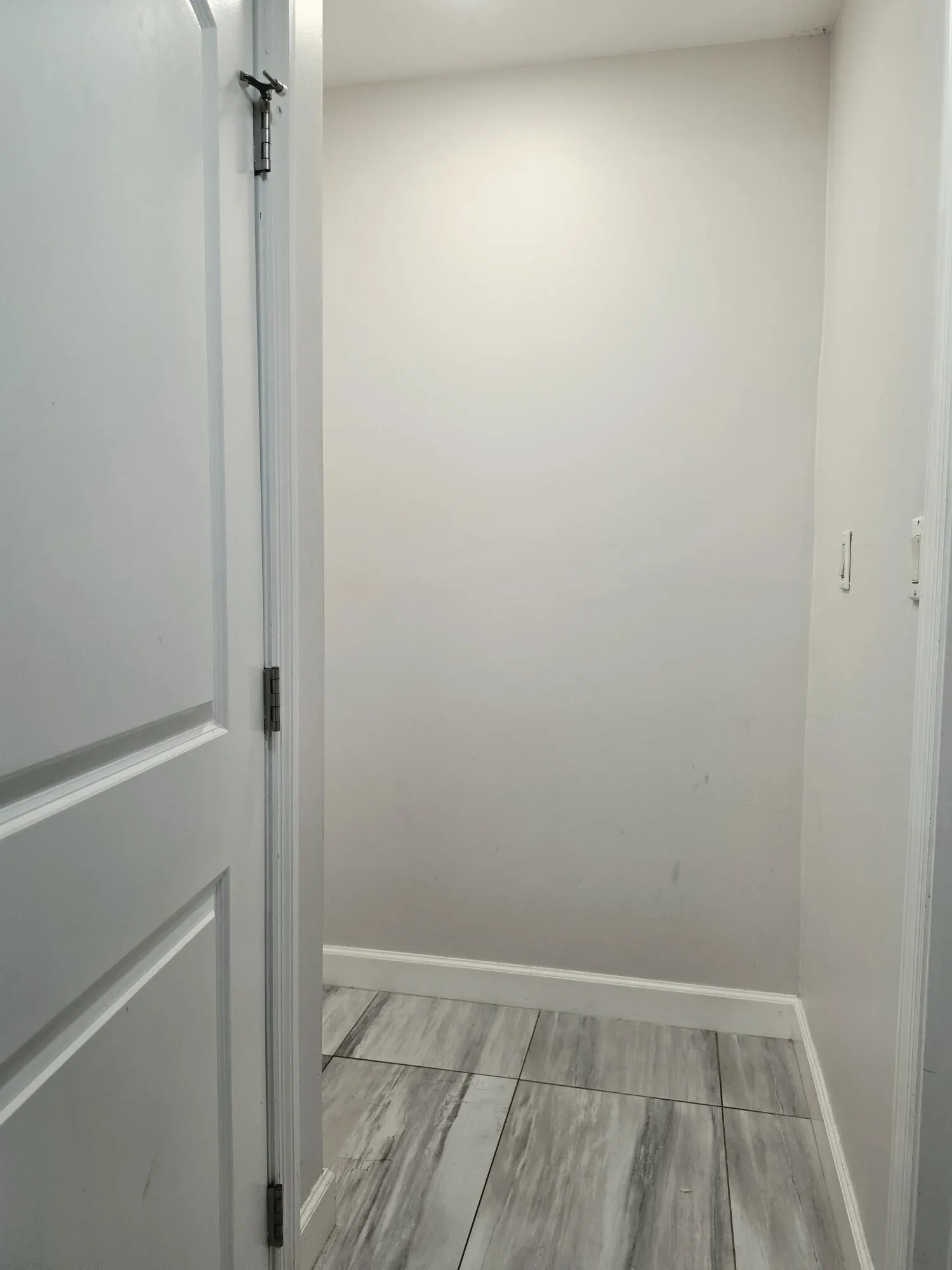 851 LYONS Road #22206