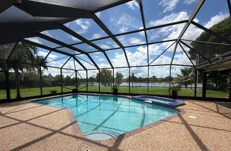 711 NW 45TH Avenue