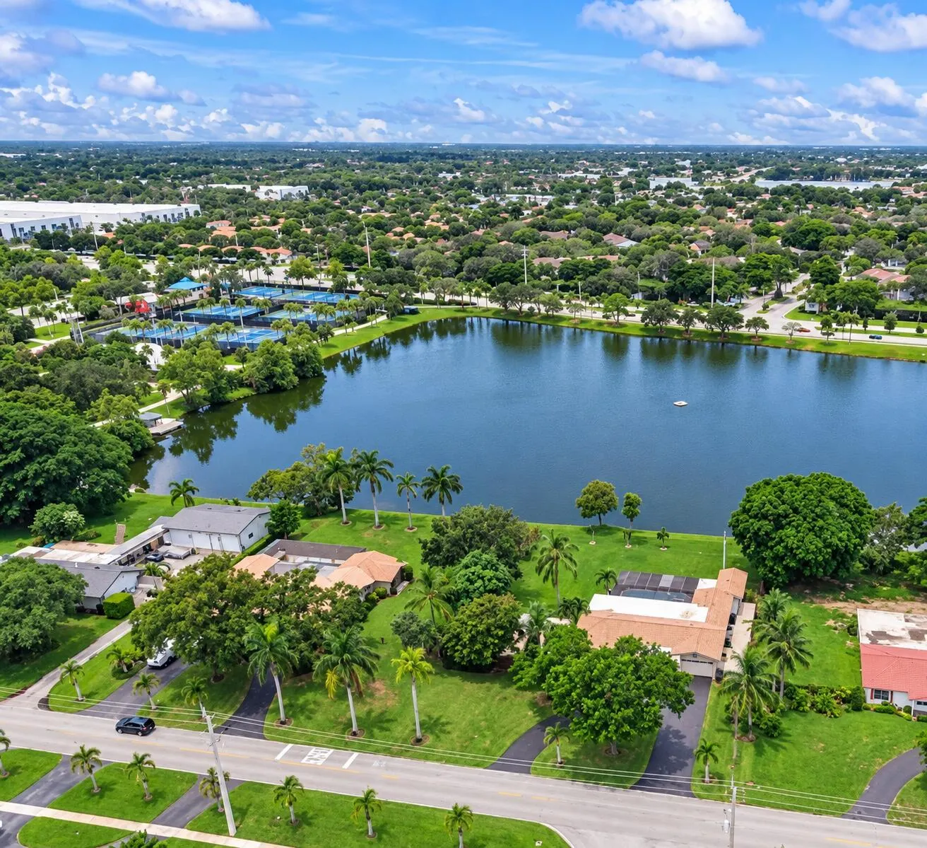 711 NW 45TH Avenue