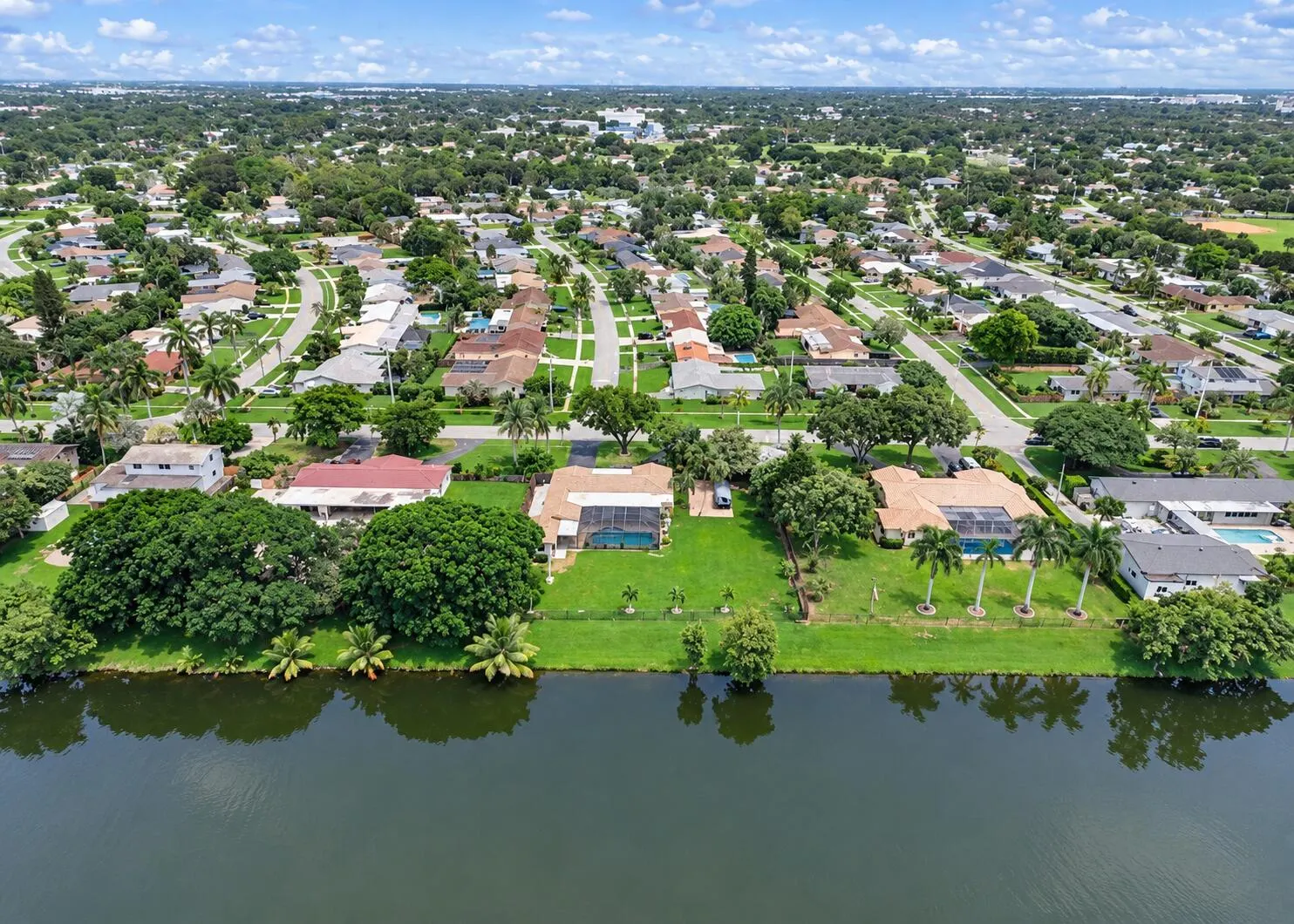 711 NW 45TH Avenue
