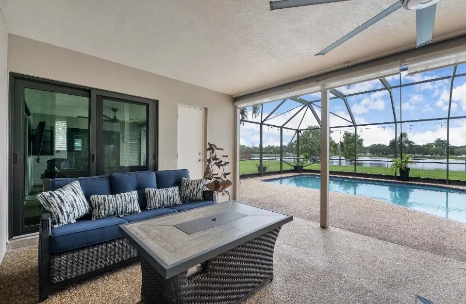 711 NW 45TH Avenue