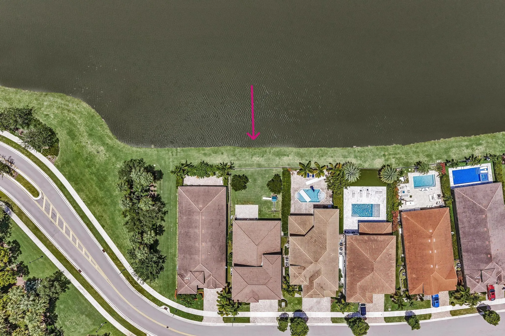 12143 S Baypoint Circle
