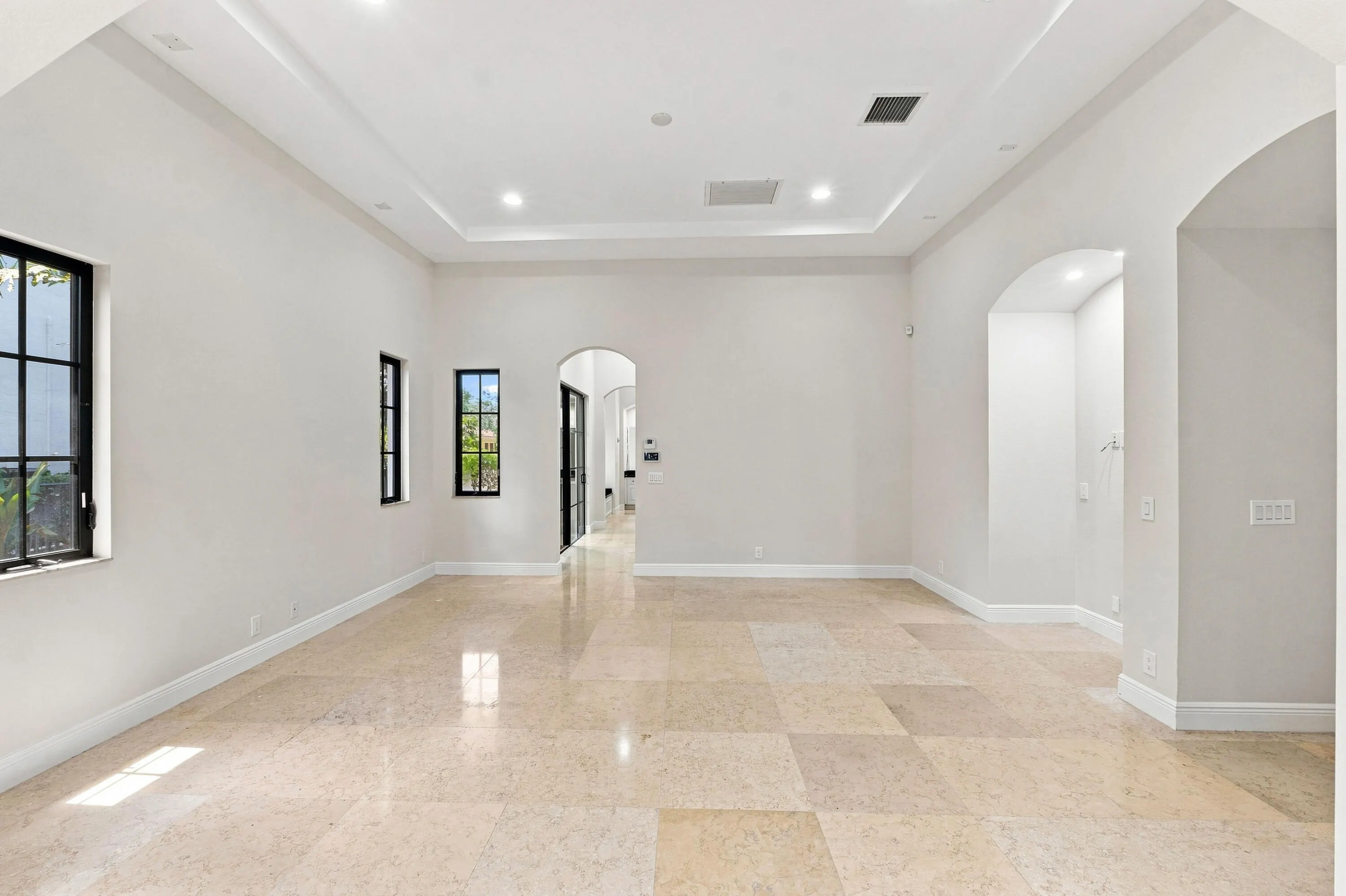 8166 Emerald Avenue