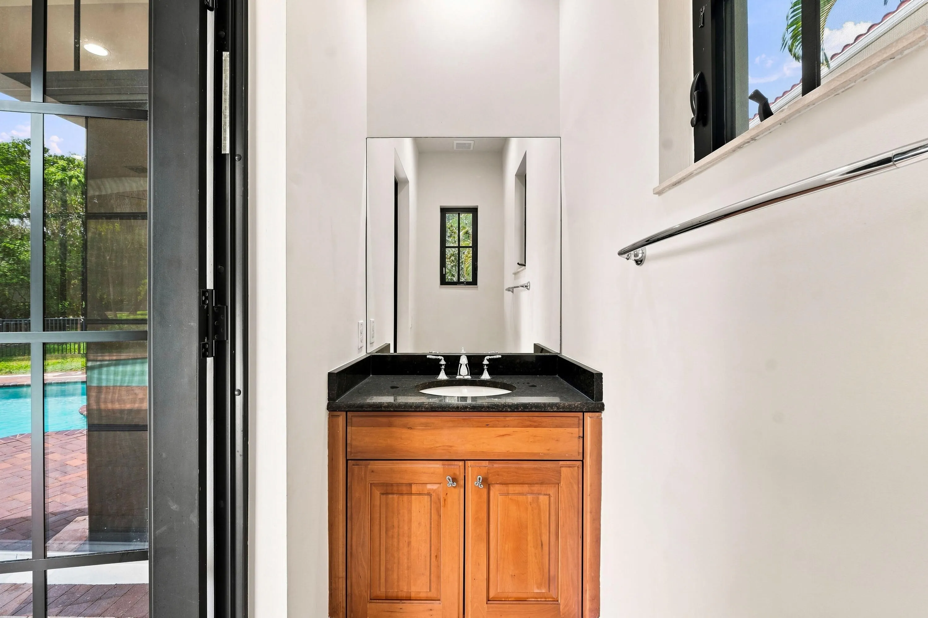 8166 Emerald Avenue