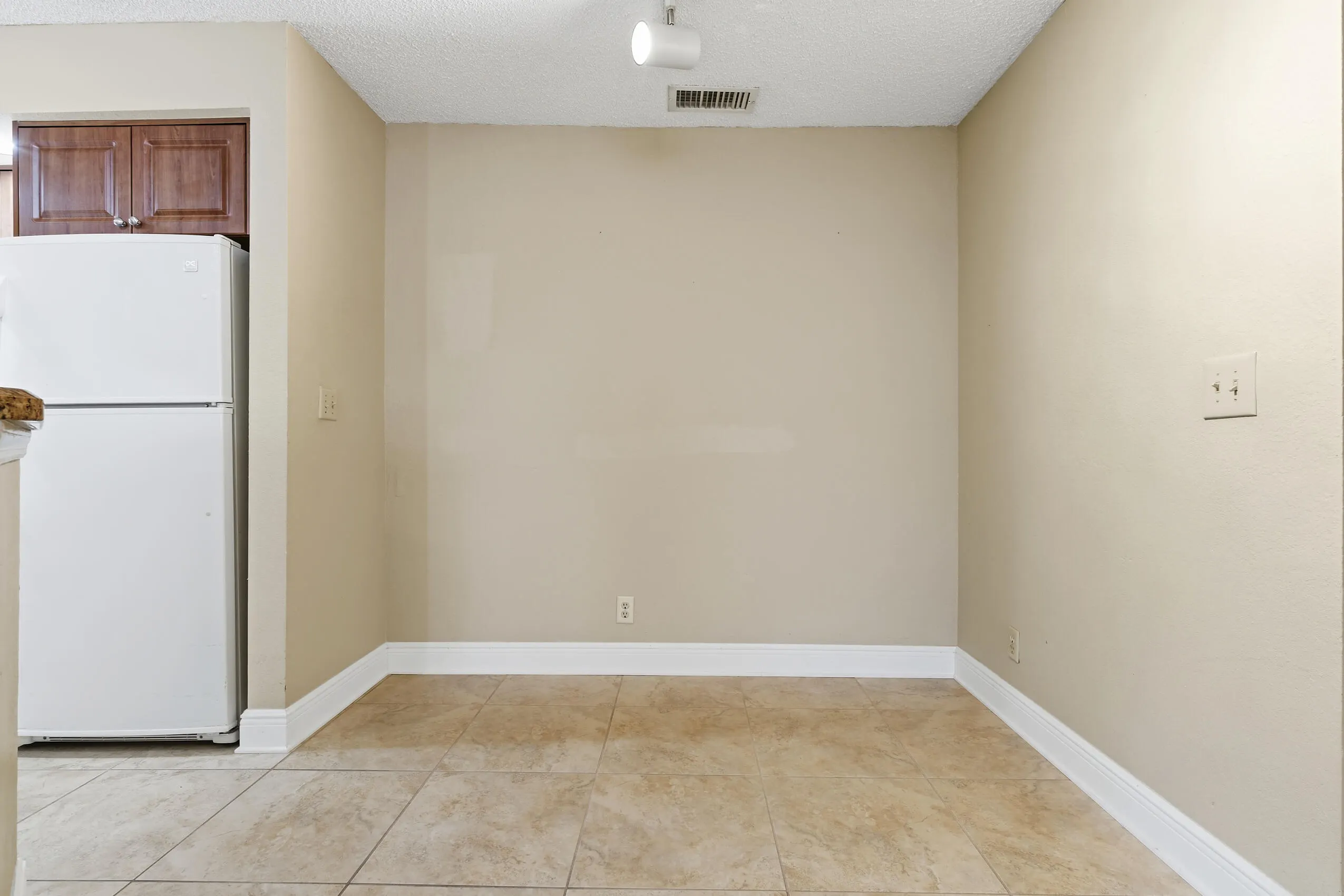3350 PINEWALK Drive N #1411
