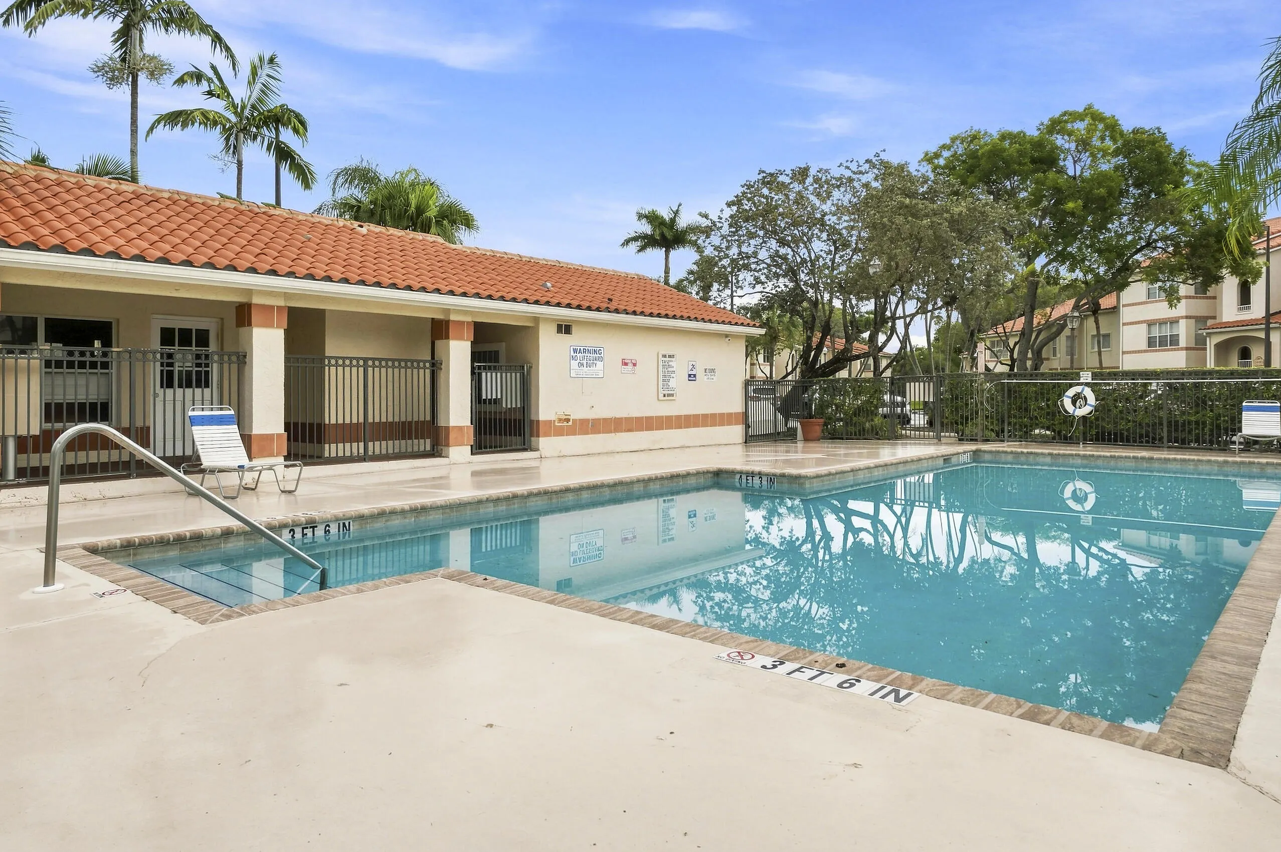 3350 PINEWALK Drive N #1411