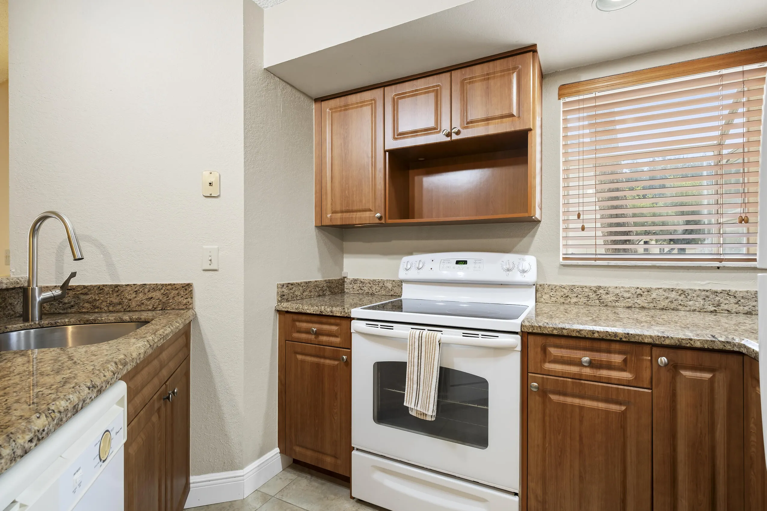 3350 PINEWALK Drive N #1411