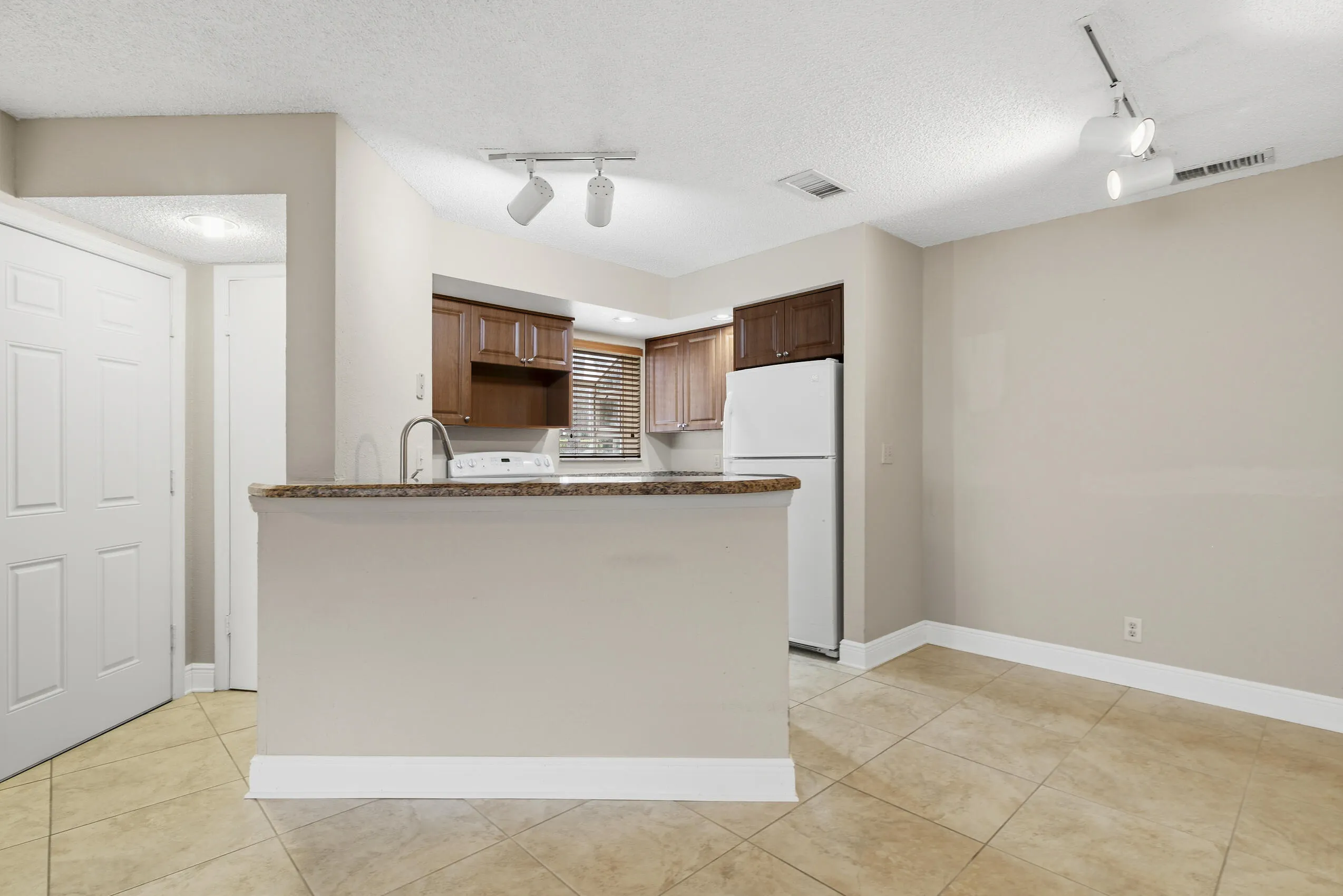 3350 PINEWALK Drive N #1411