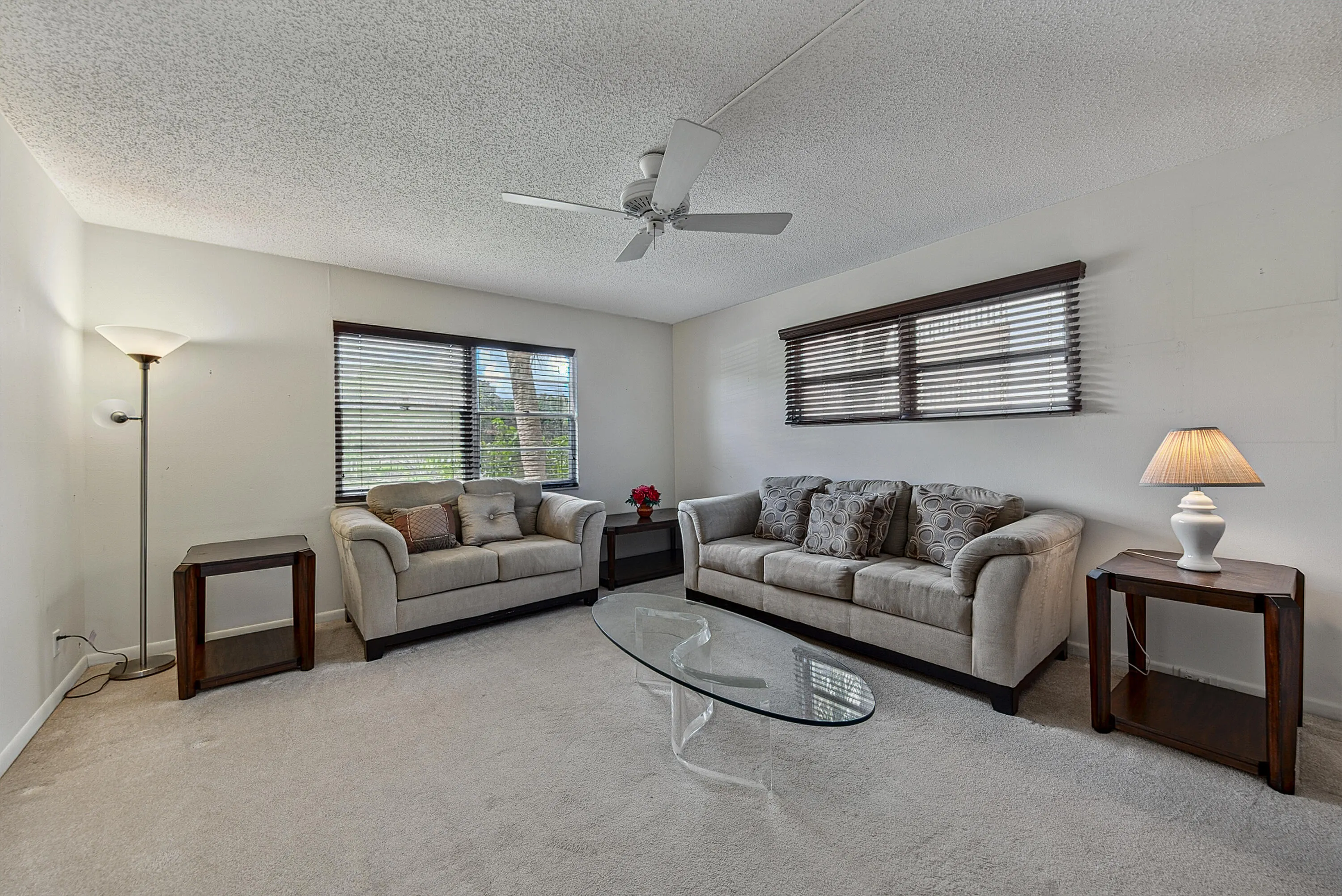 2904 VICTORIA Place #A2