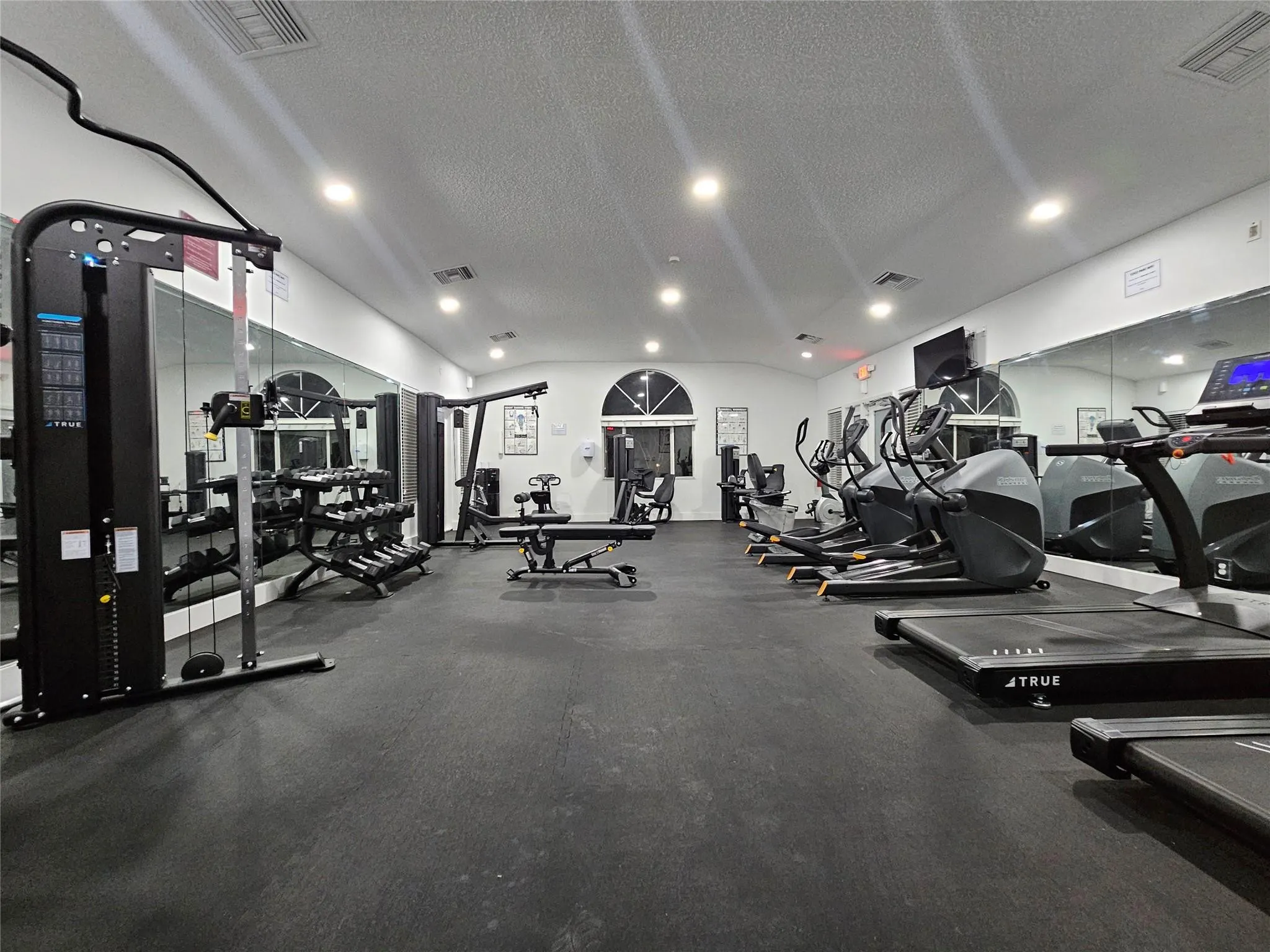 701 Lyons Road #13103