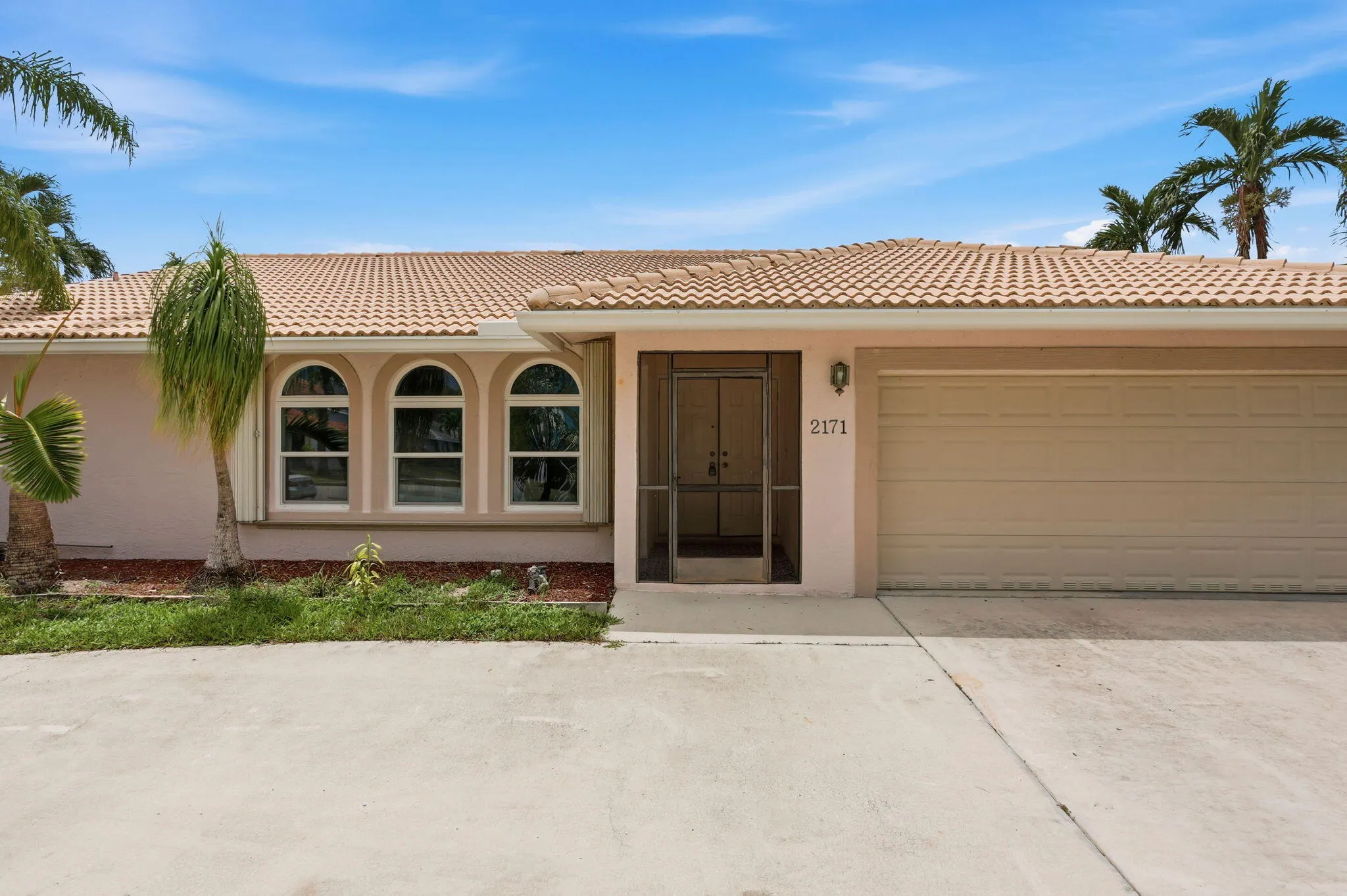2171 NW 76th Avenue
