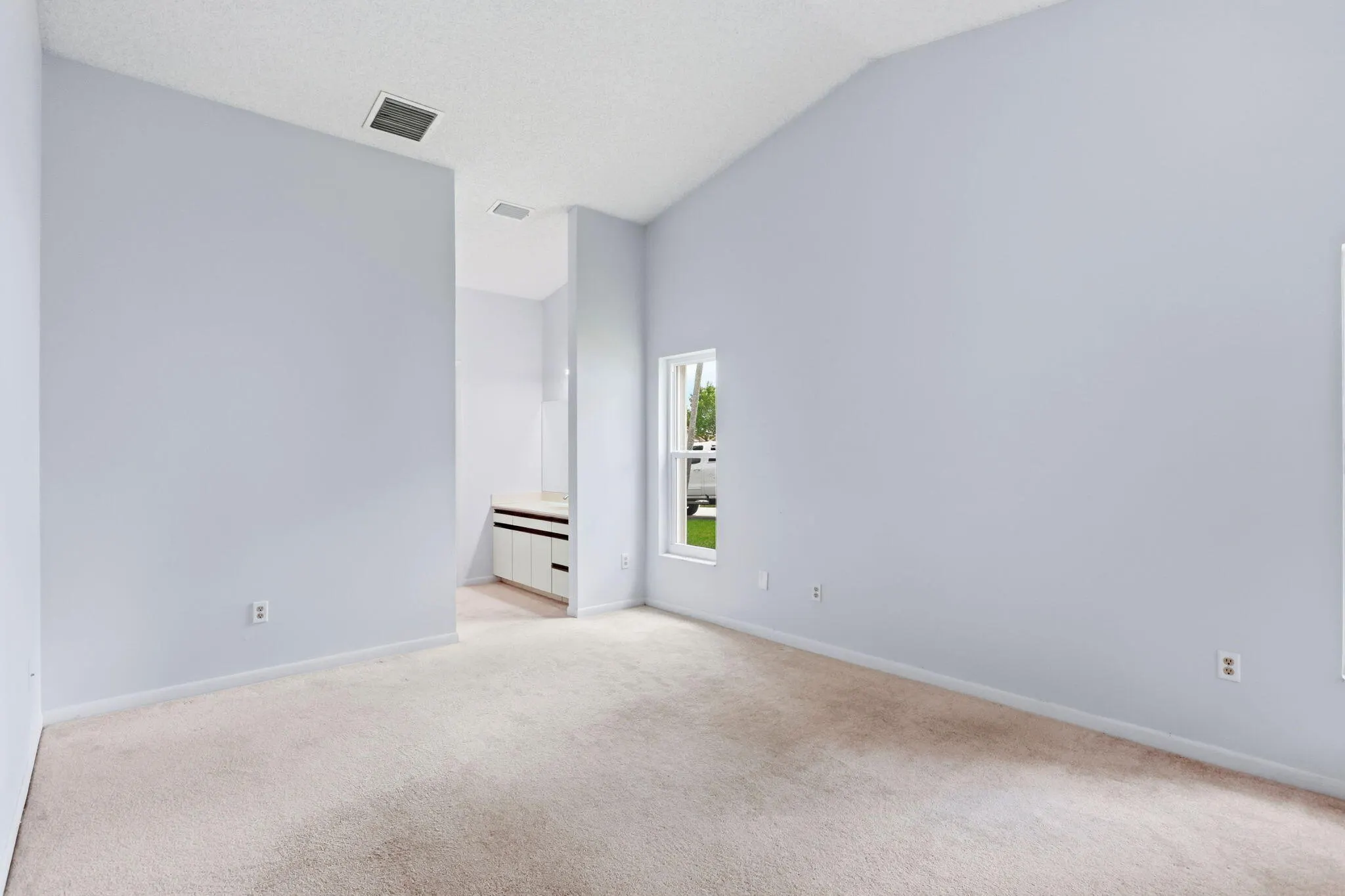 2171 NW 76th Avenue