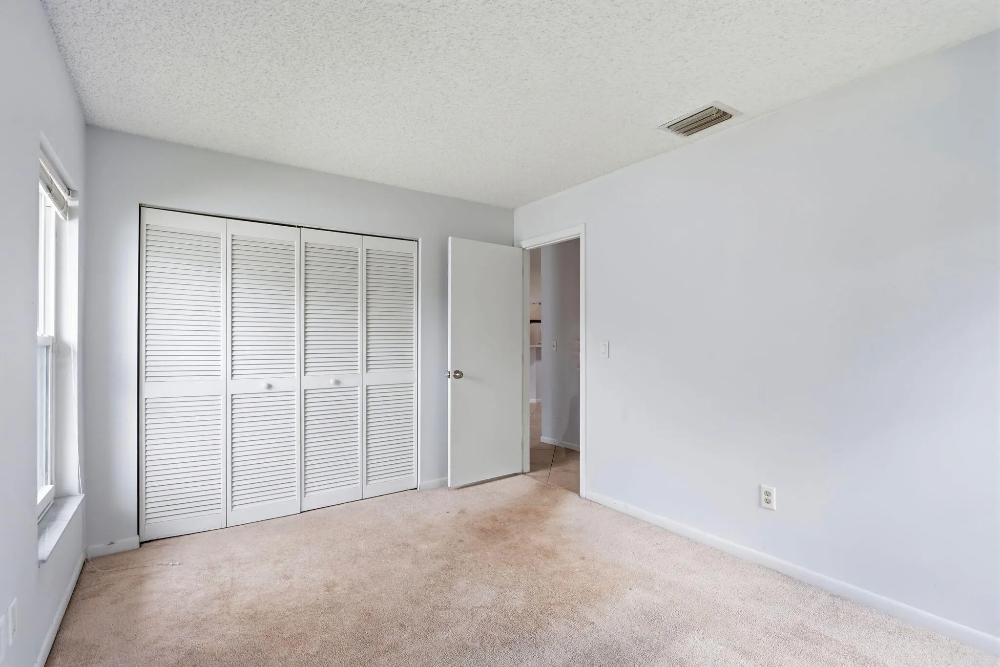 2171 NW 76th Avenue