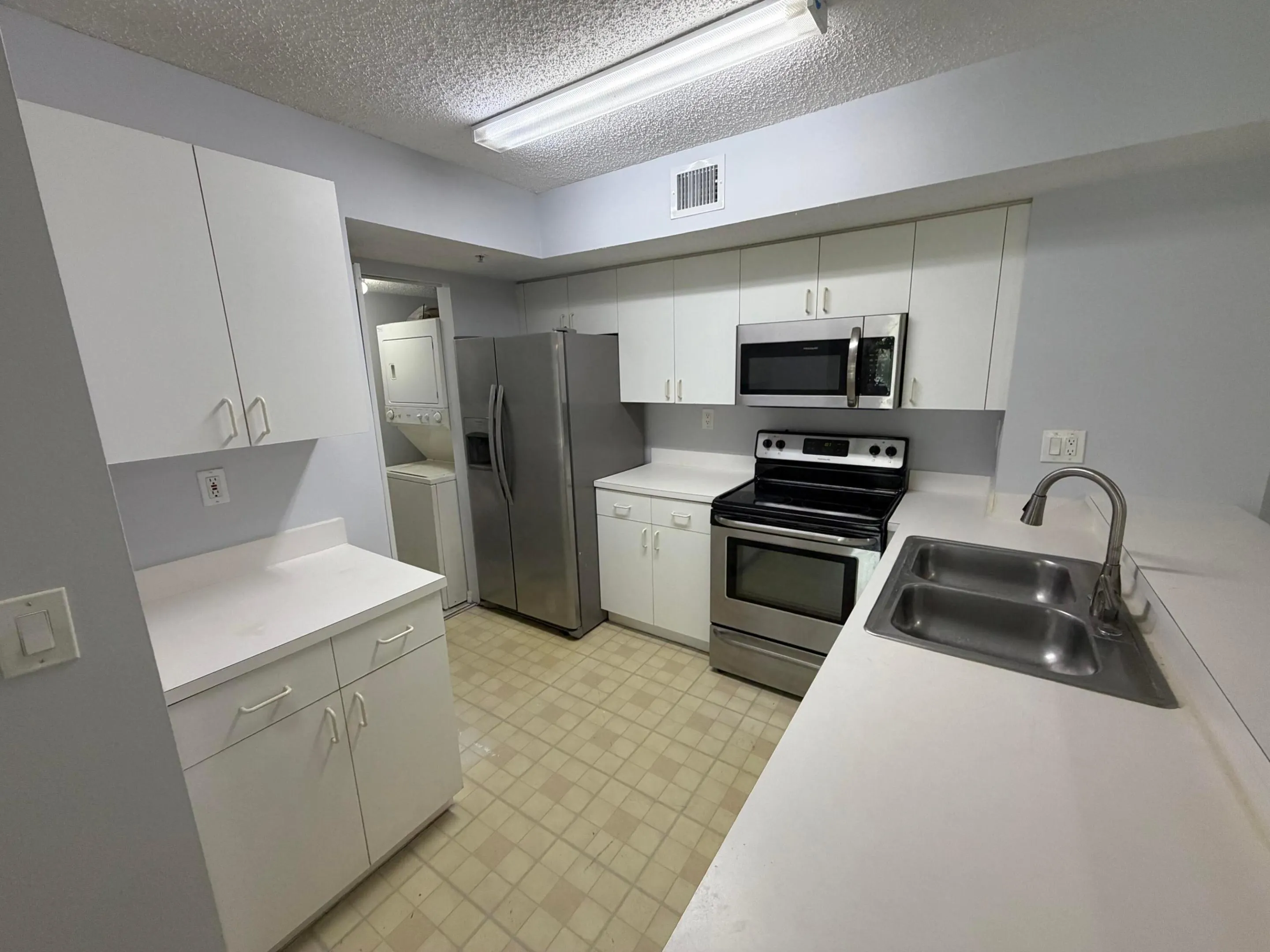 3874 Lyons Road #205-6