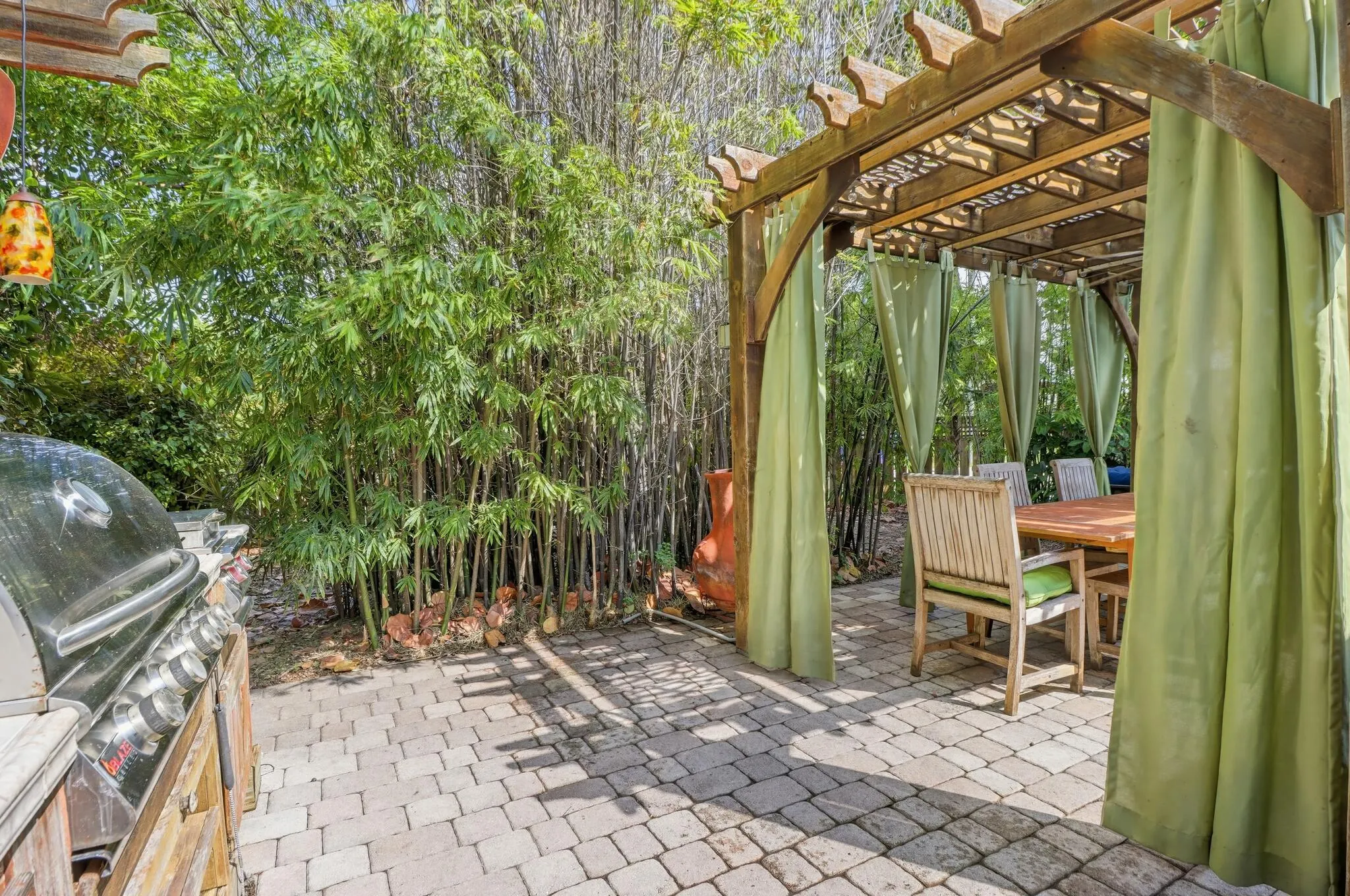 2240 HARBOR Drive
