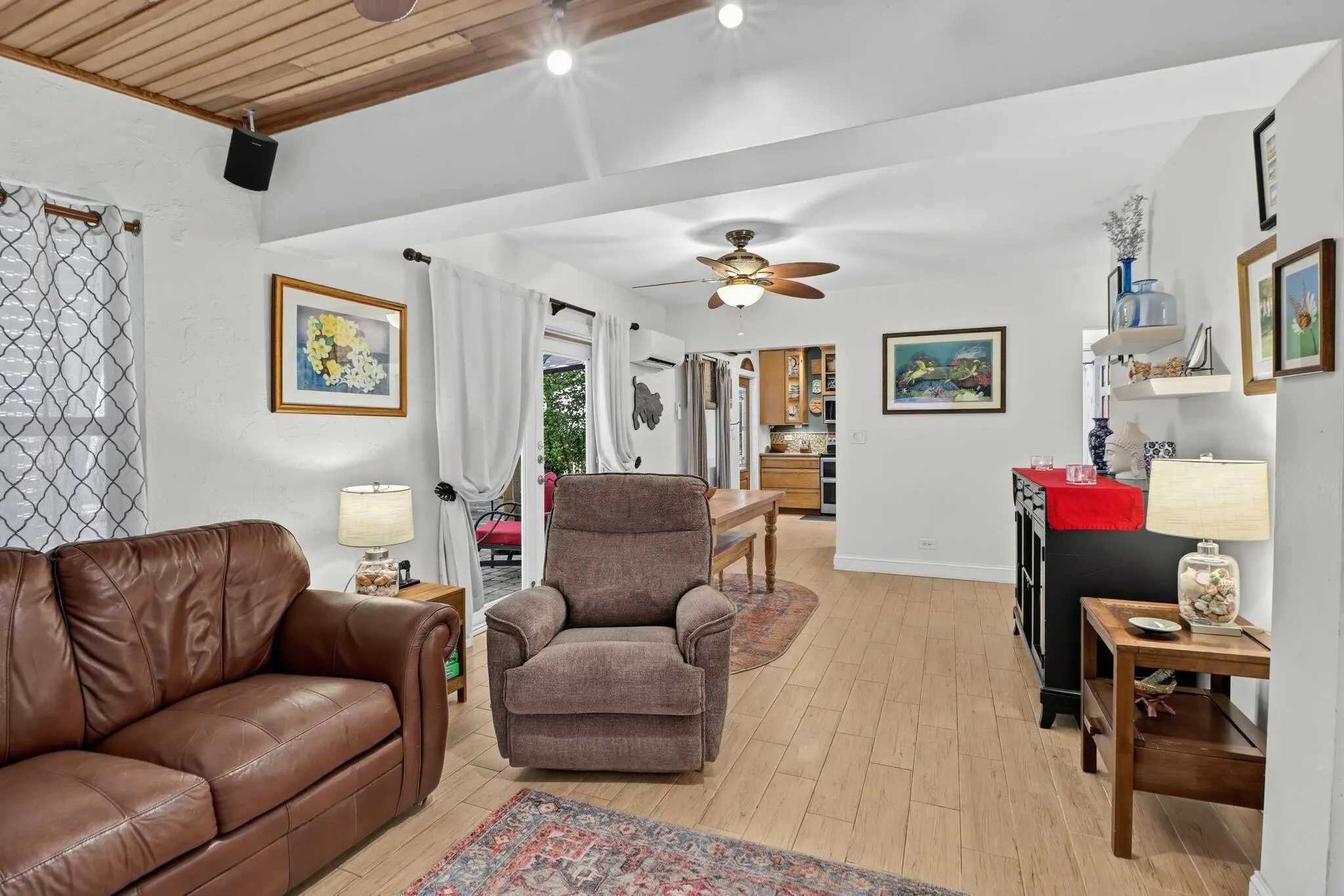 2240 HARBOR Drive