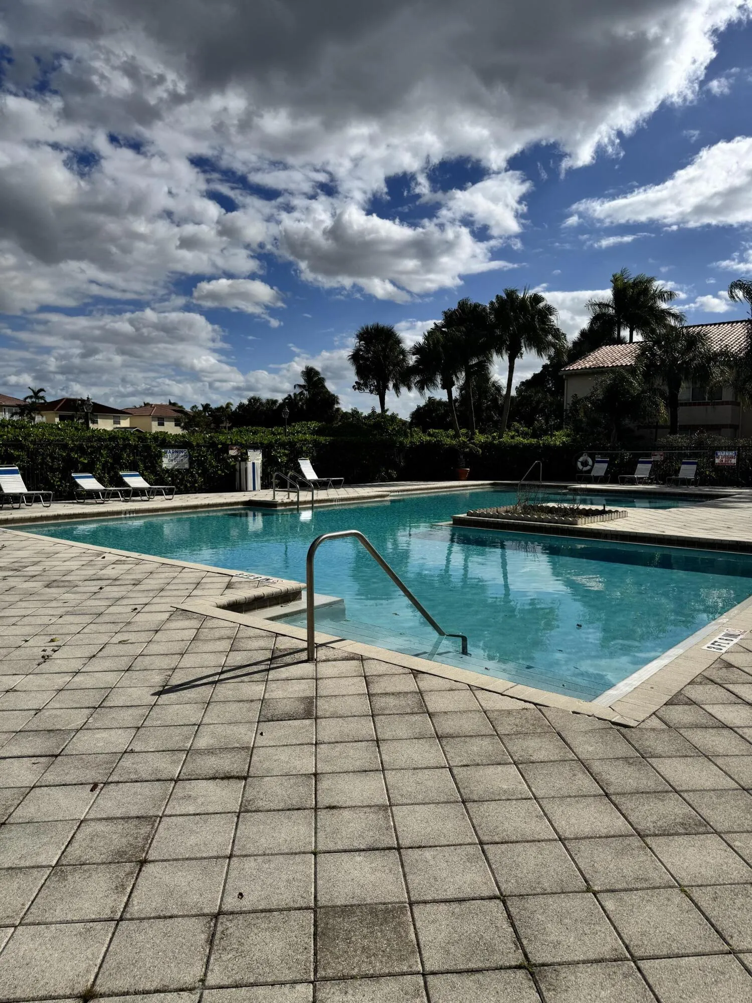 3330 PINEWALK Drive N #1616