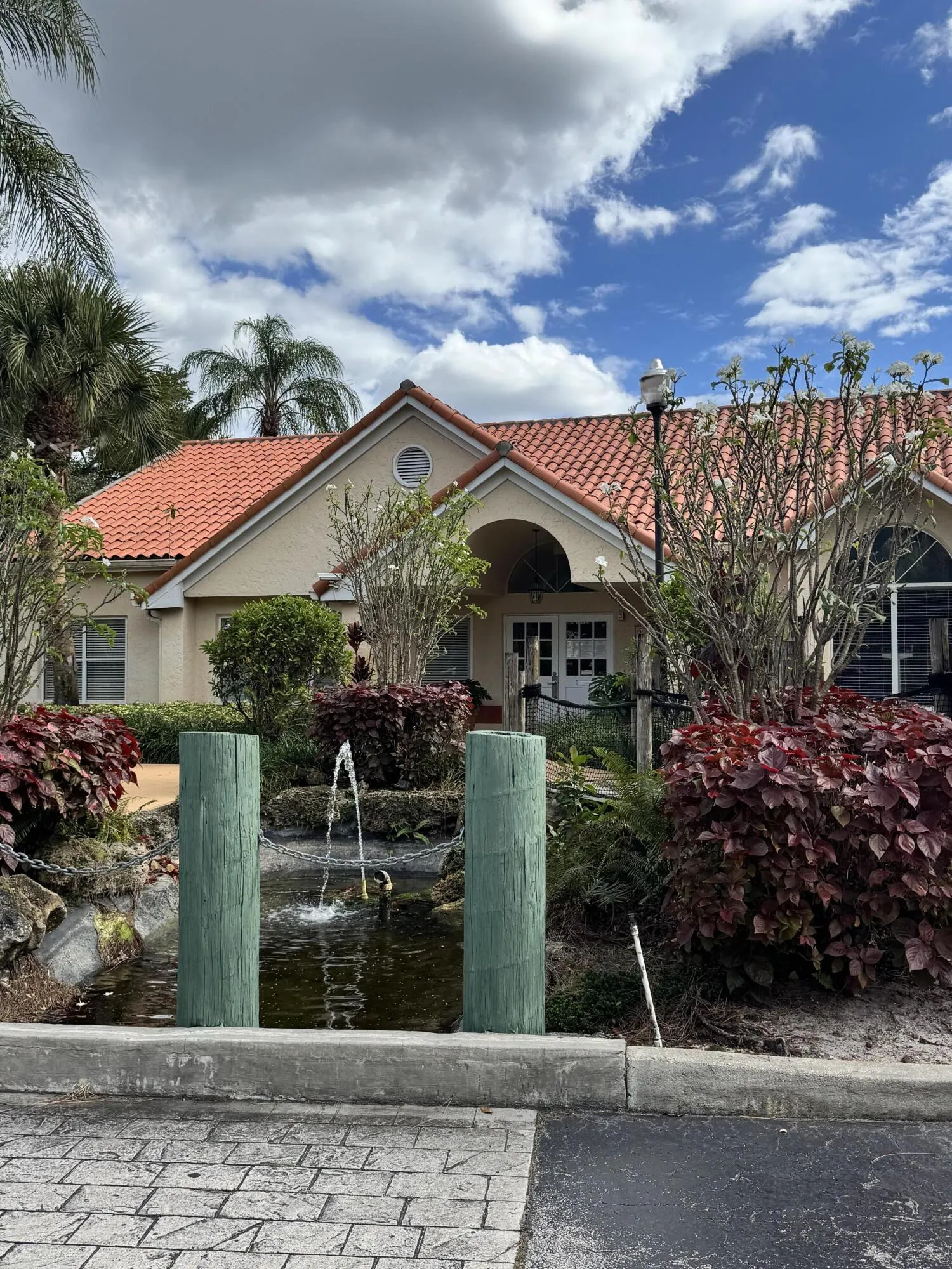 3330 PINEWALK Drive N #1616