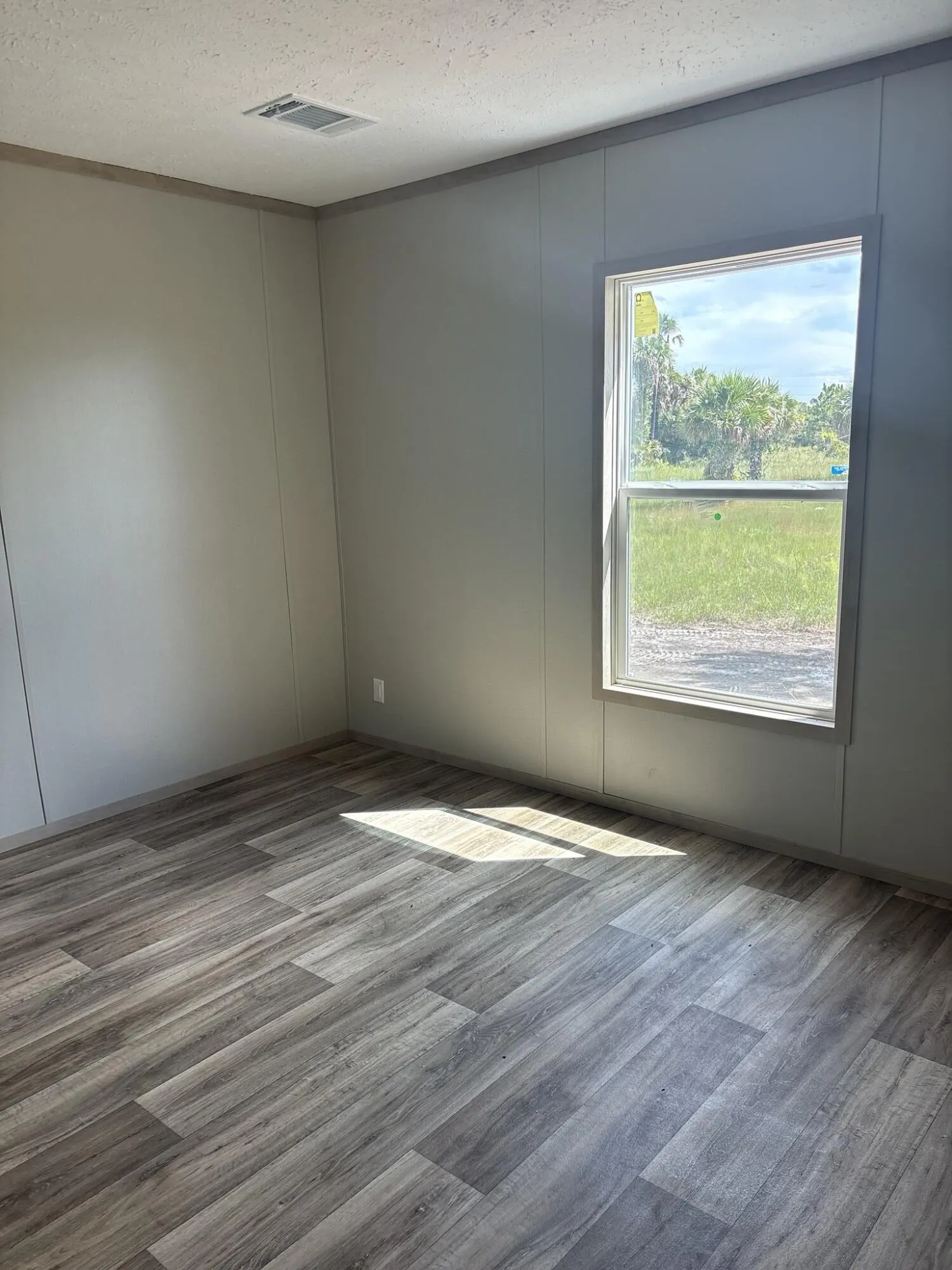 16117 NW 284TH Street
