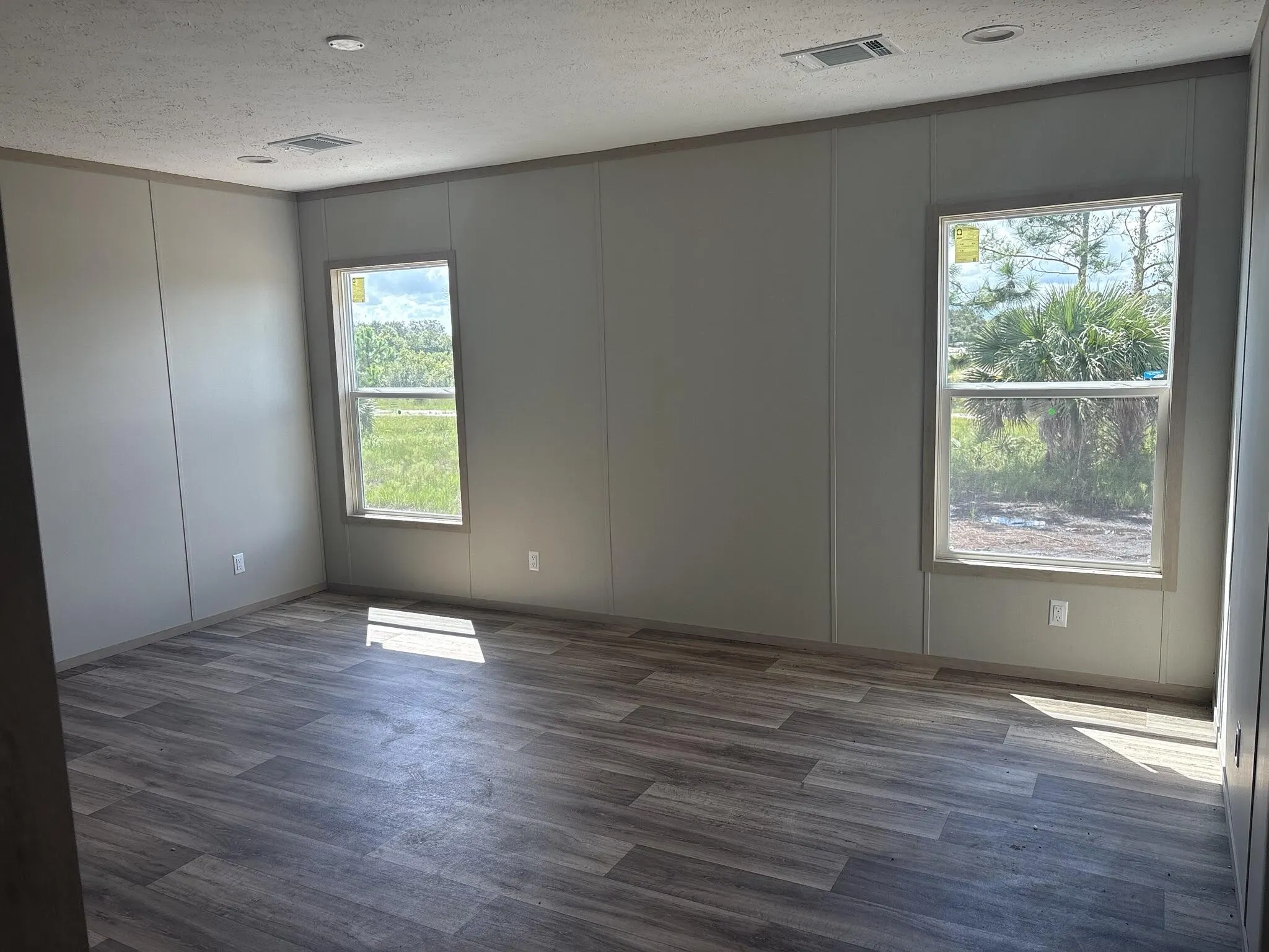 16117 NW 284TH Street