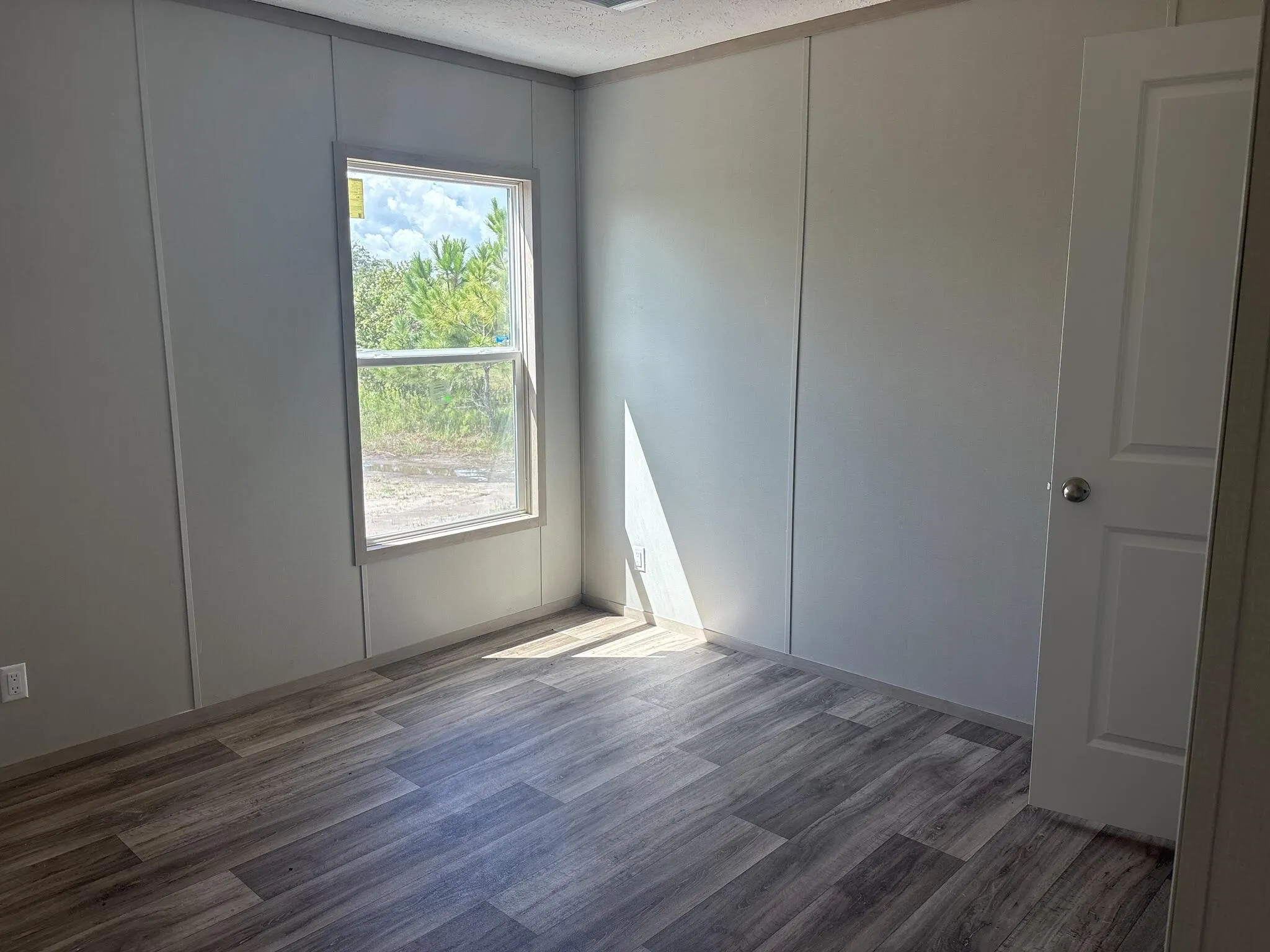 16117 NW 284TH Street