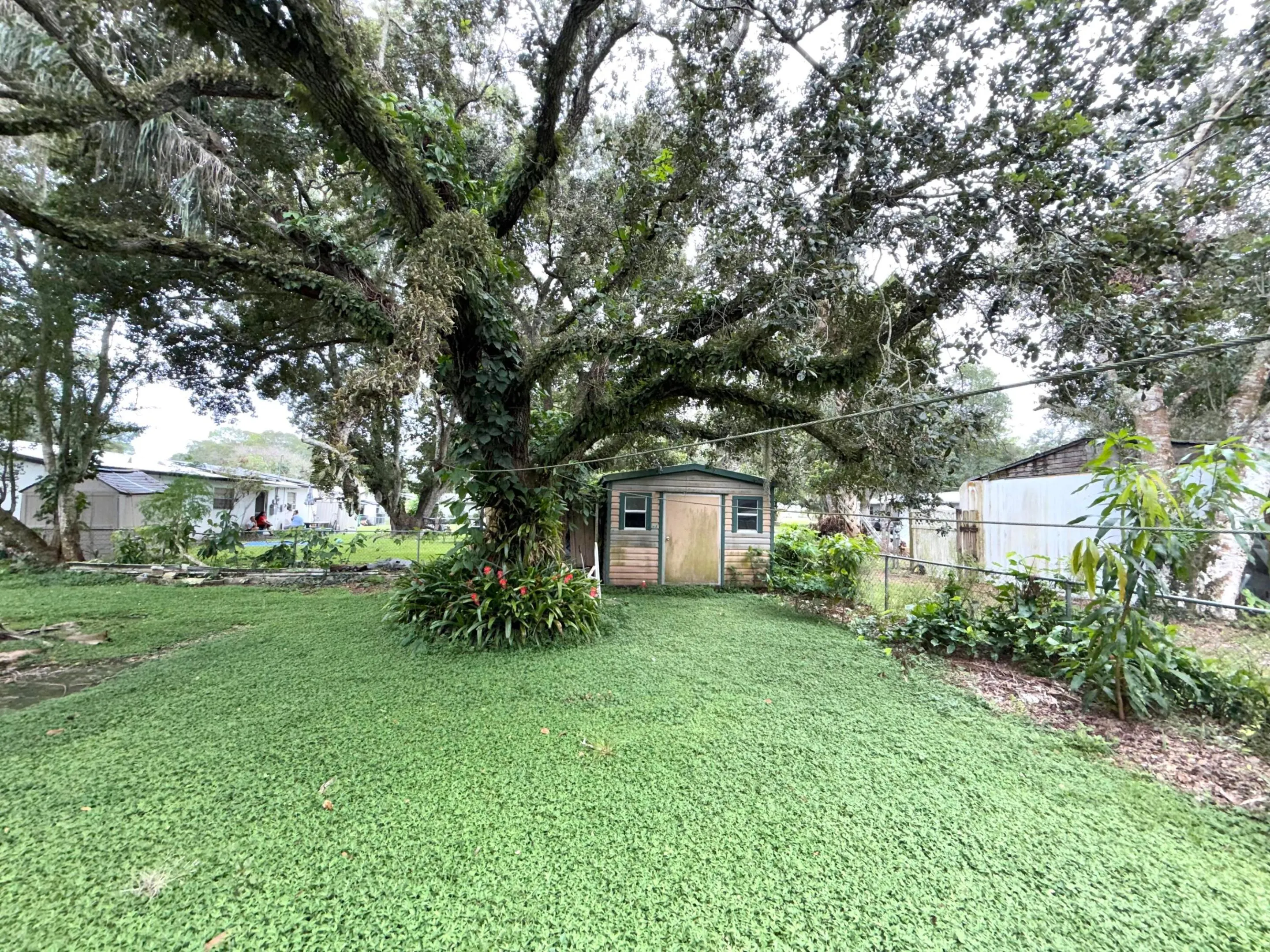275 SE 16TH Avenue