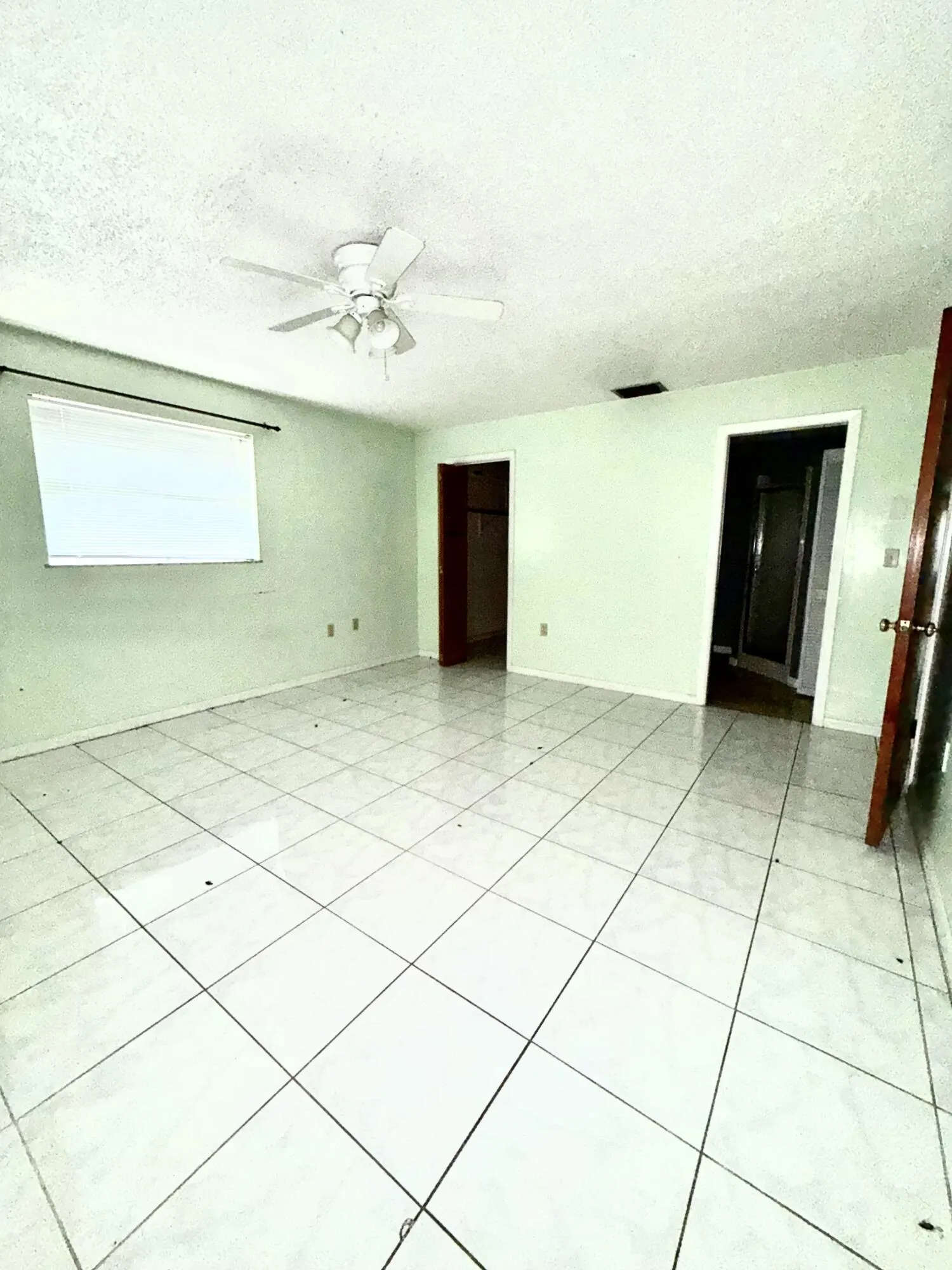 275 SE 16TH Avenue