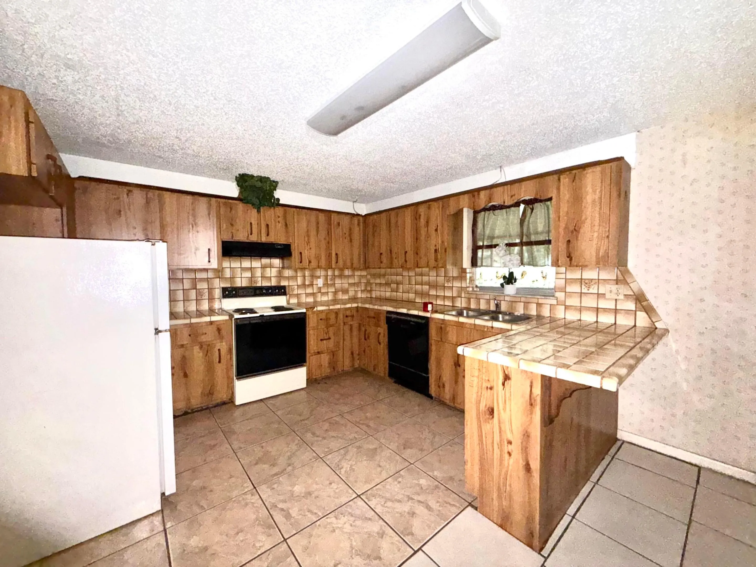 275 SE 16TH Avenue