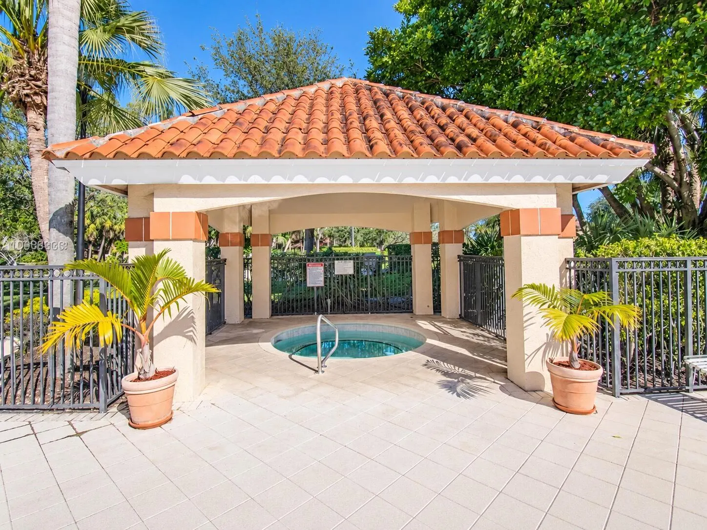 3330 PINEWALK Drive N #1616