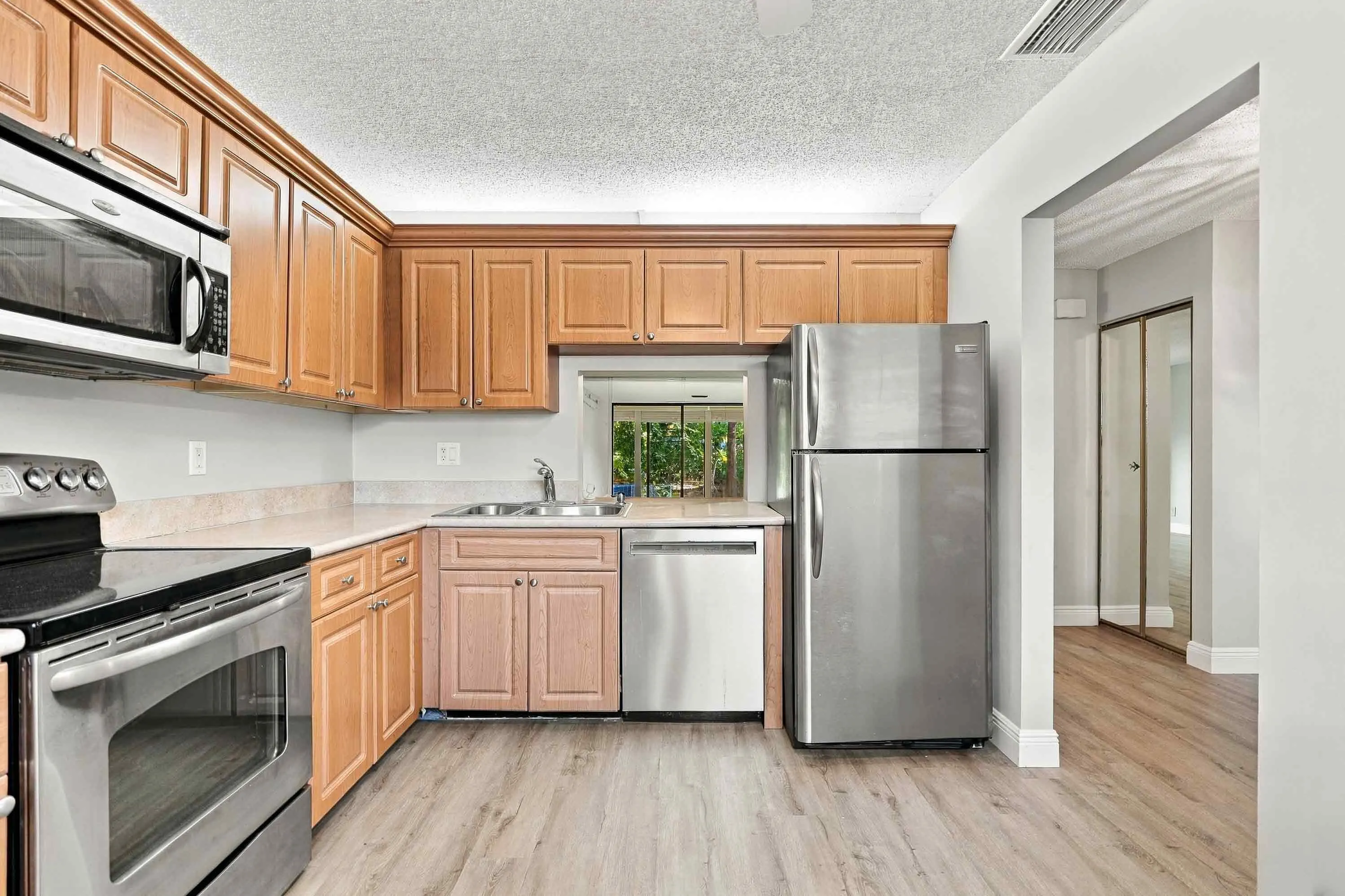 4161 NW 22nd Street #261G