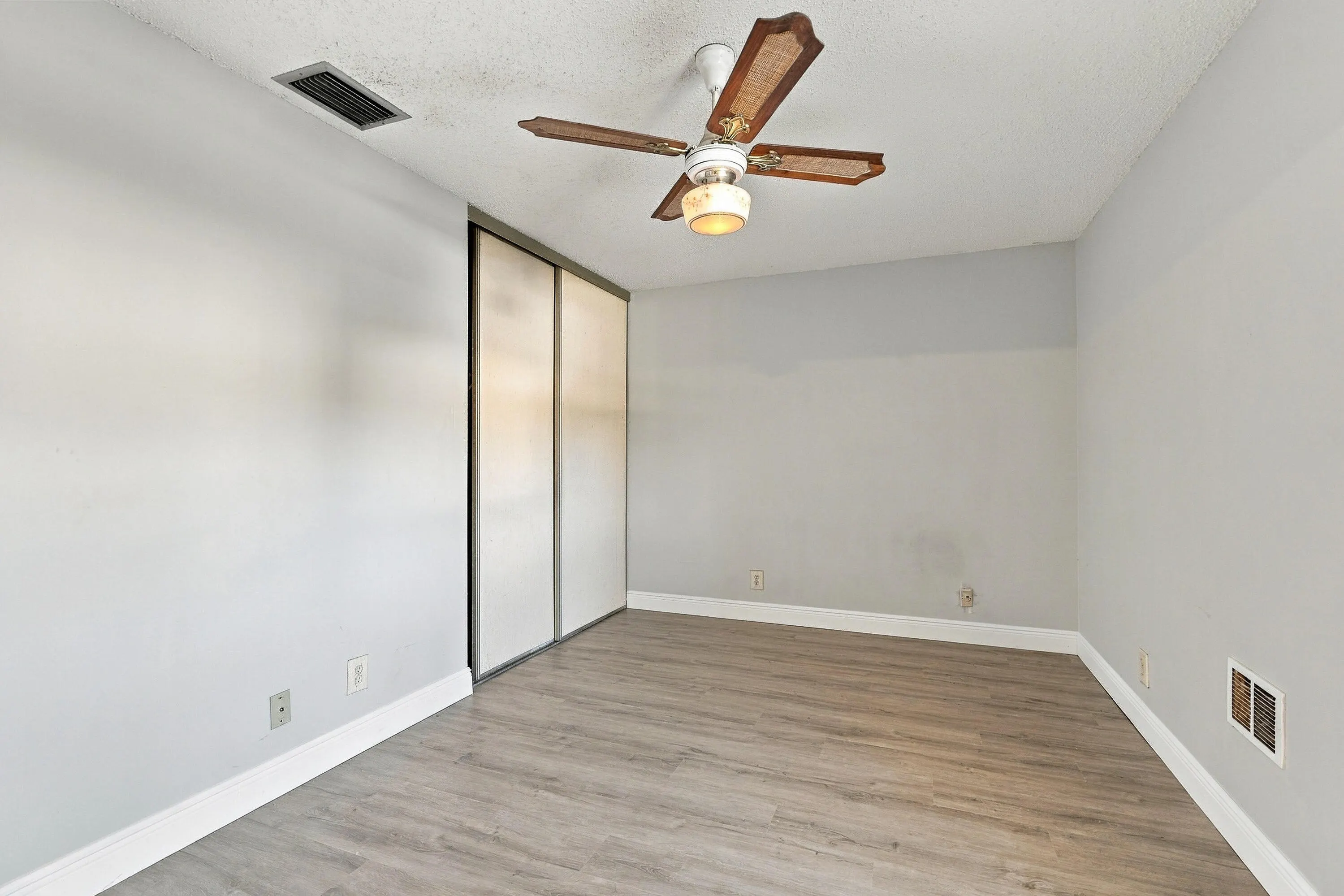 4161 NW 22nd Street #261G