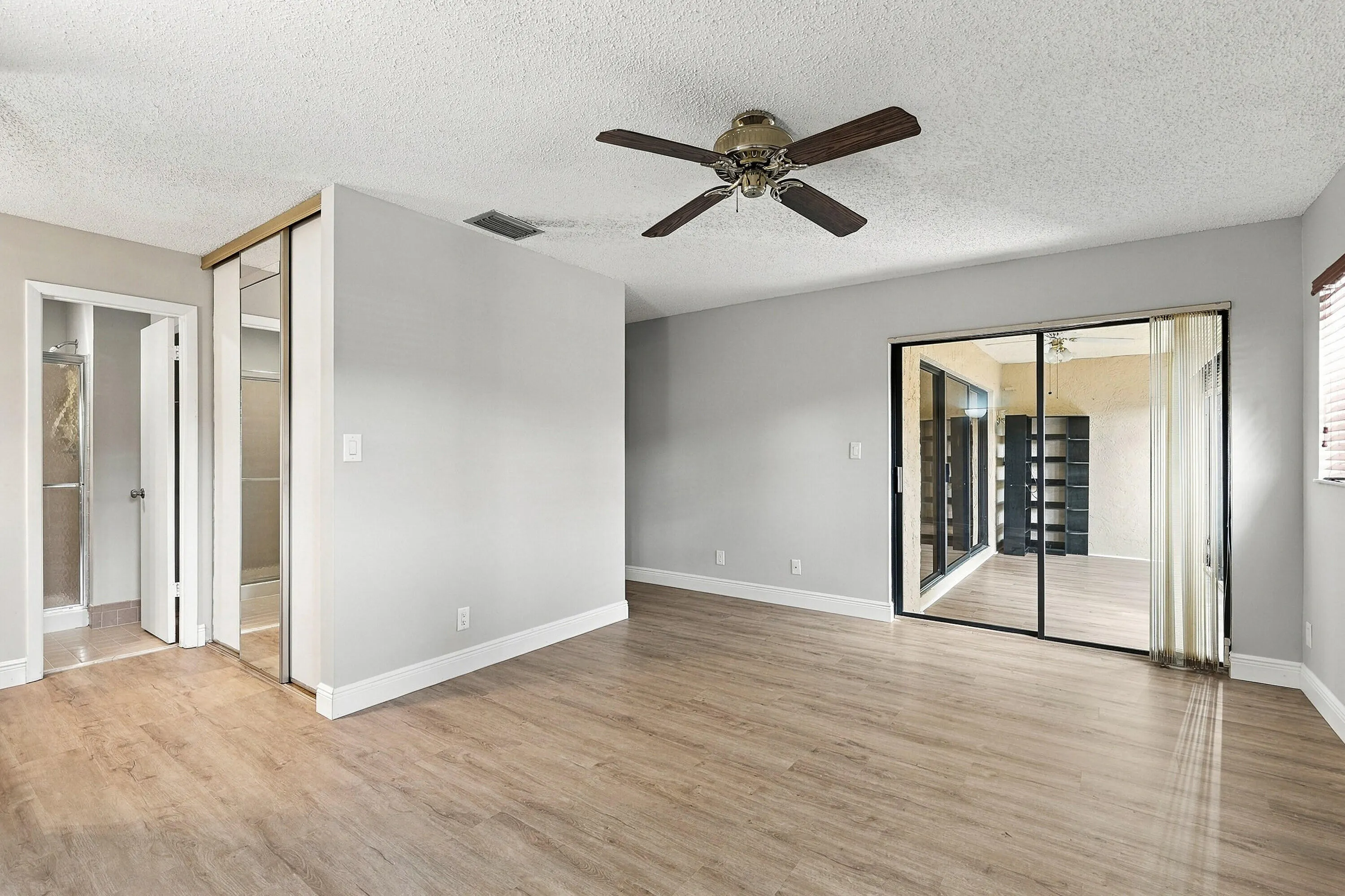 4161 NW 22nd Street #261G