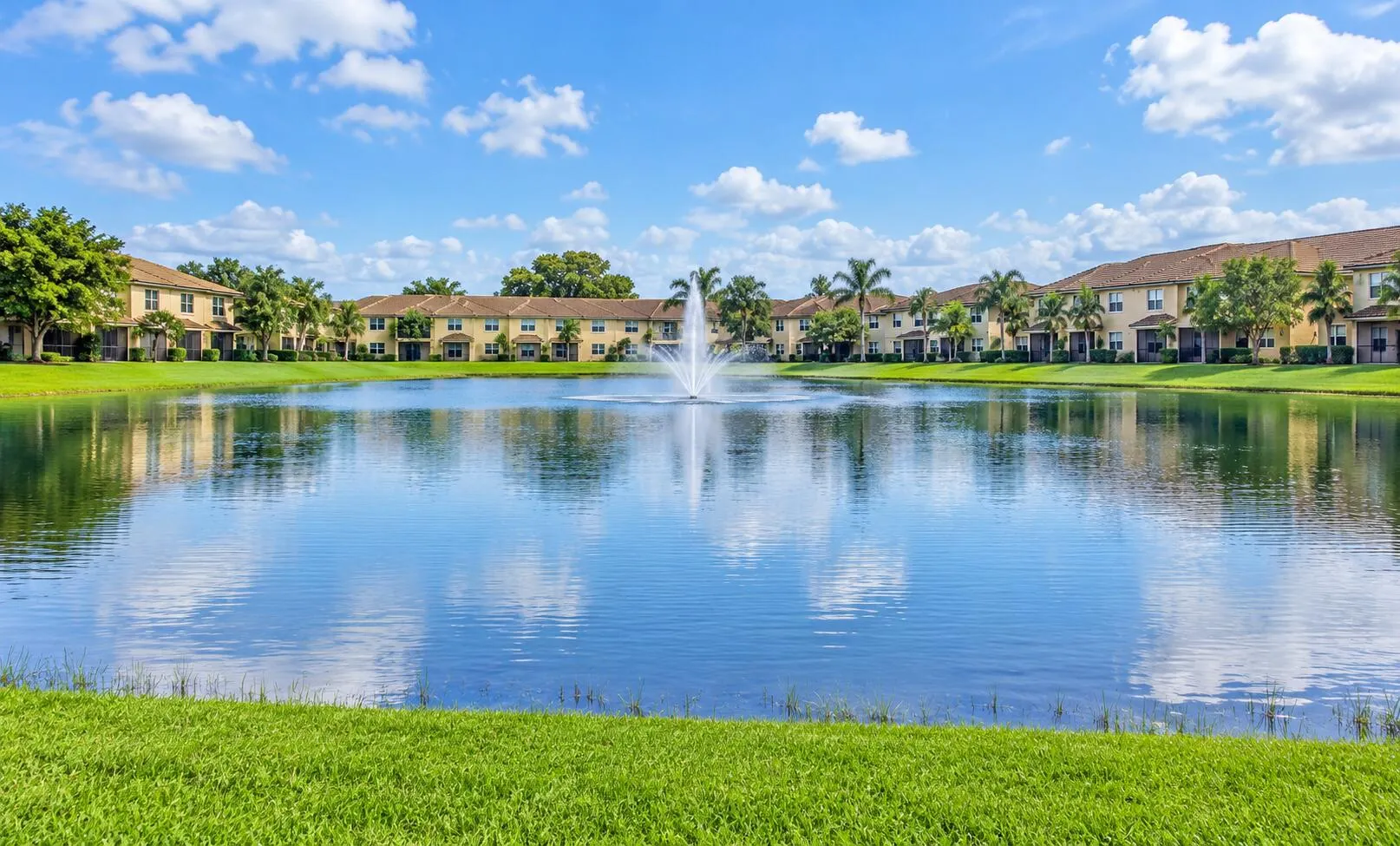5454 NW 27th Street