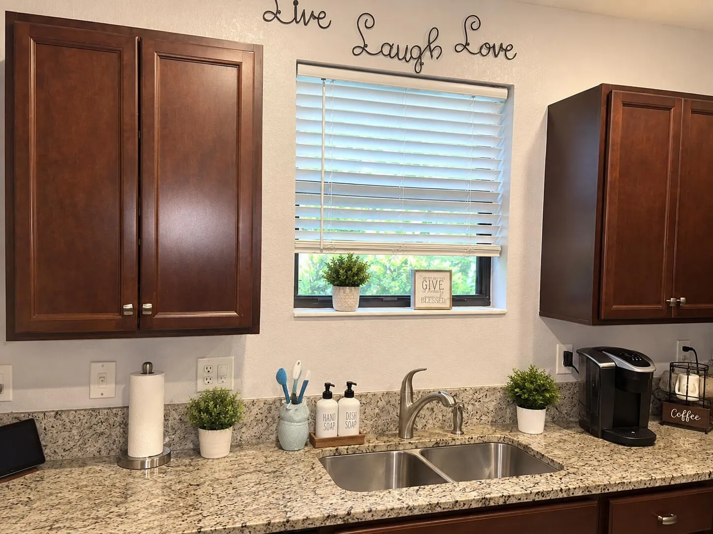 5454 NW 27th Street