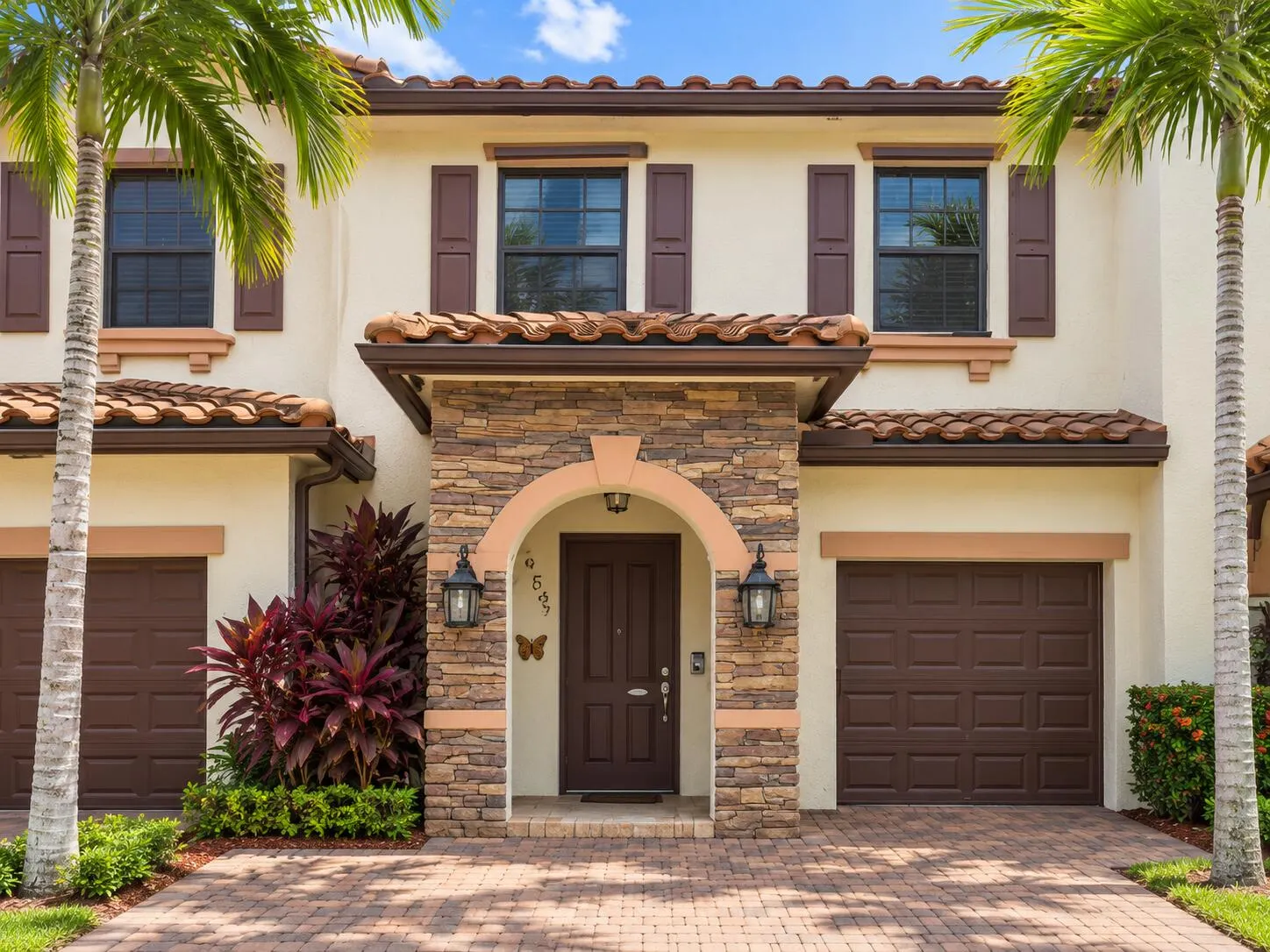 5454 NW 27th Street