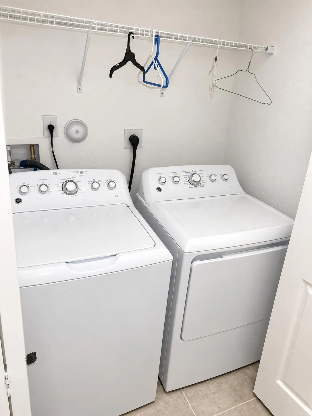 5454 NW 27th Street