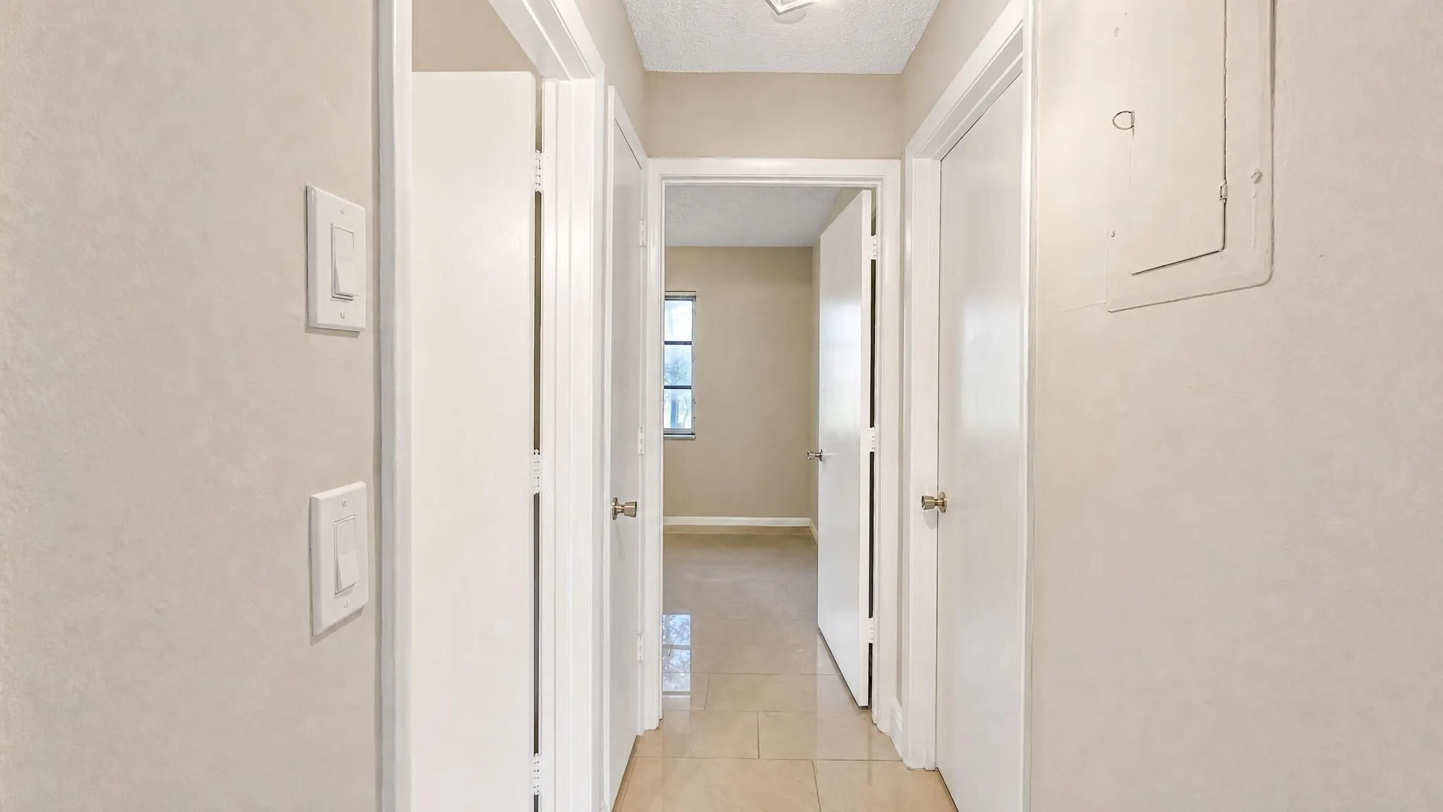 416 LAKESIDE Drive #129